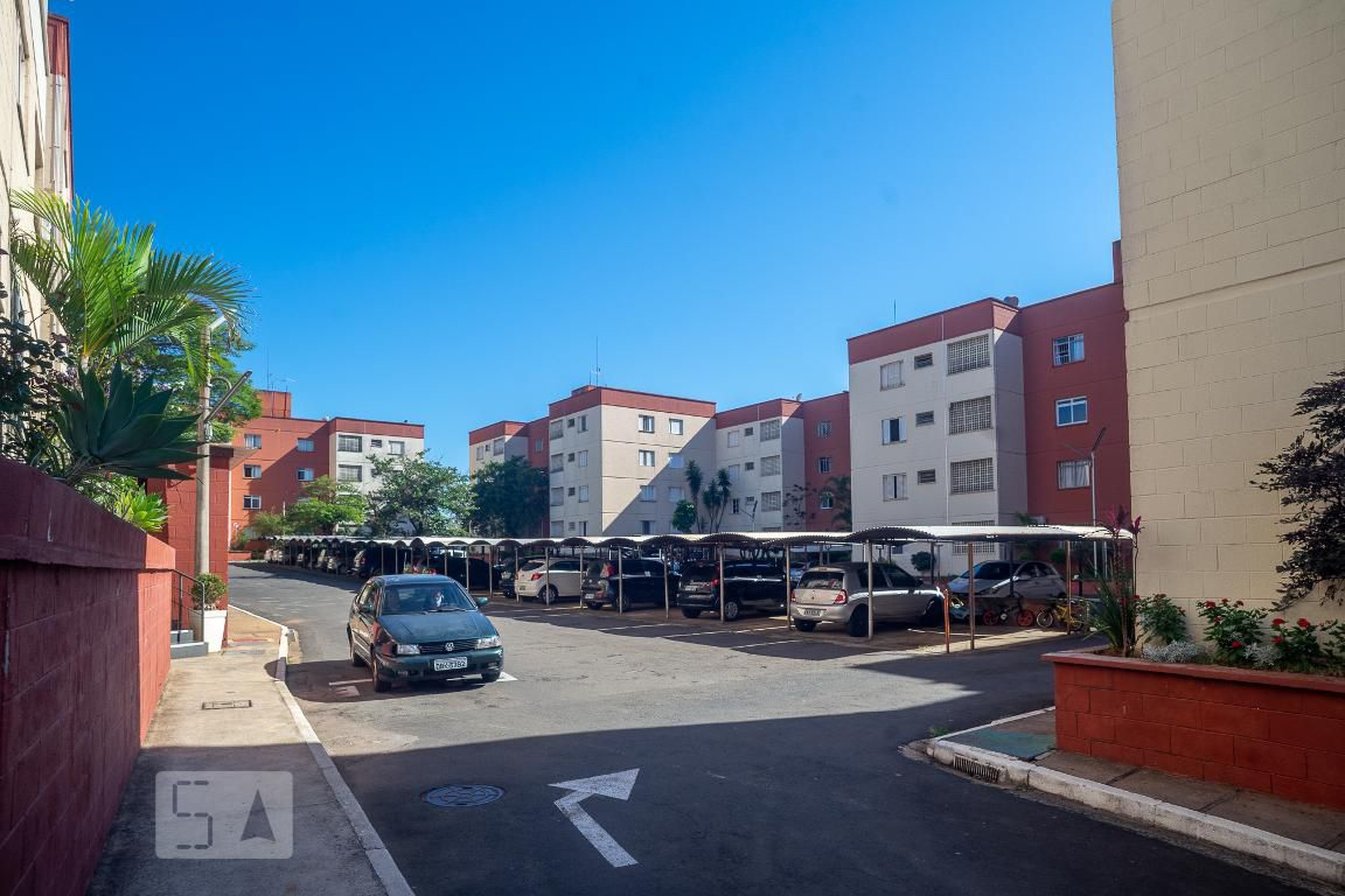 Área externa - Amadeu Mendes