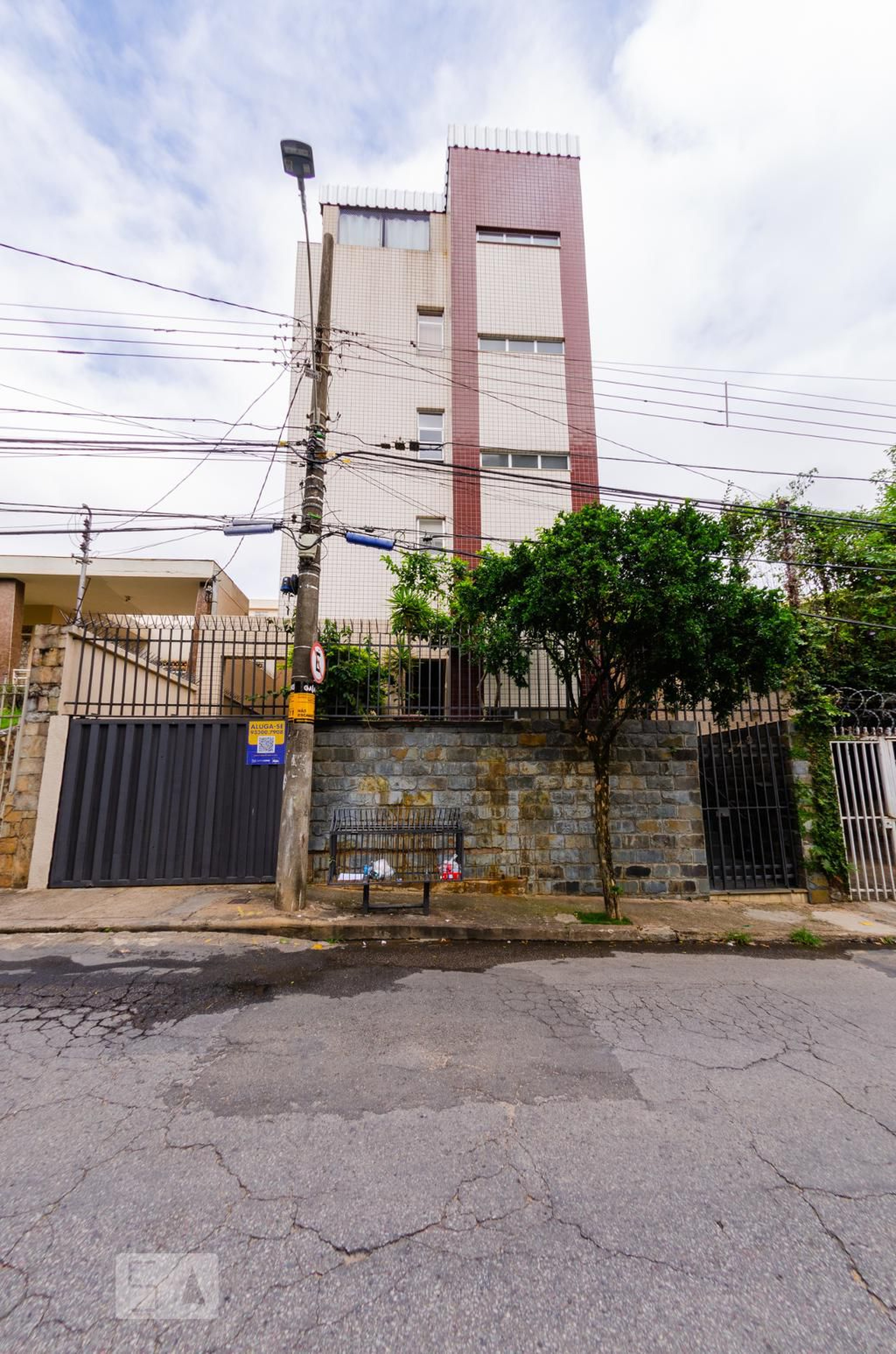 Fachada Condomínio em Rua Chapecó, 442