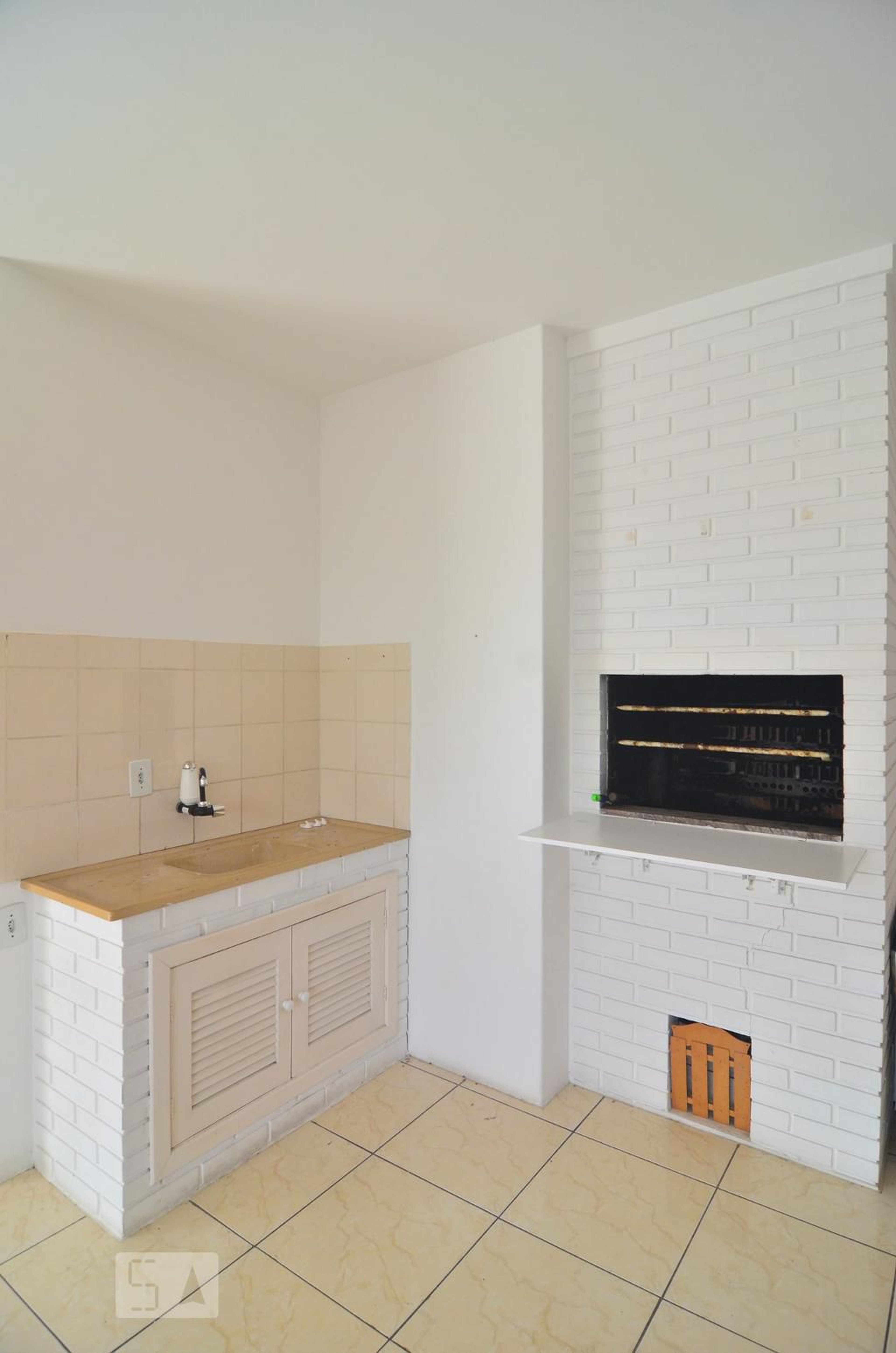 Churrasqueira - Edifício Cadomar