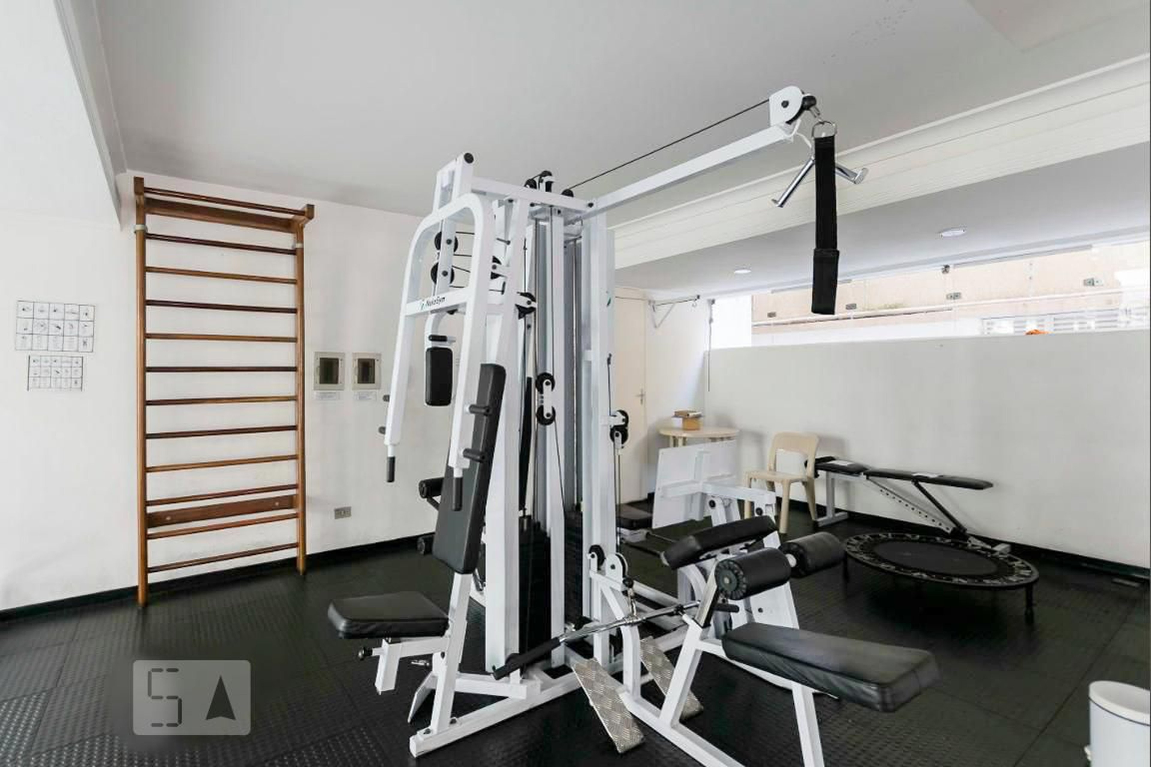 Academia - City Park