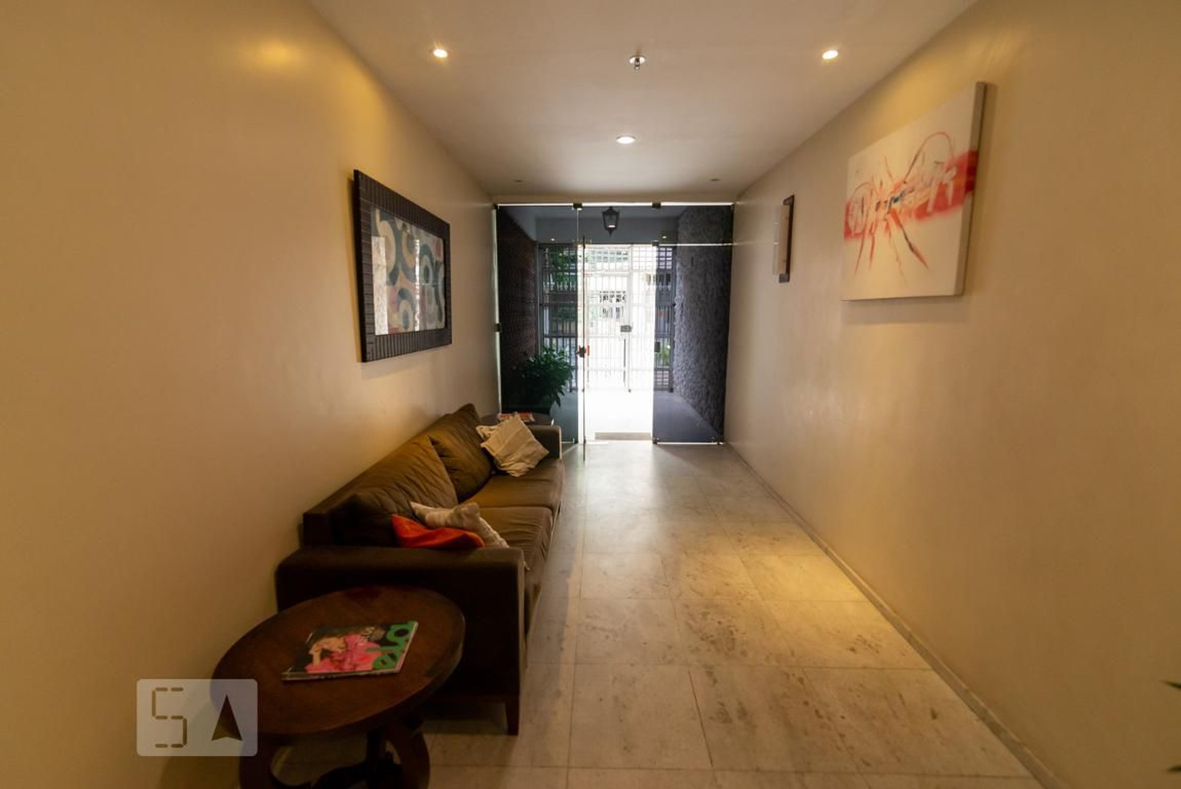 Hall - Edifício Maria de Nazareth