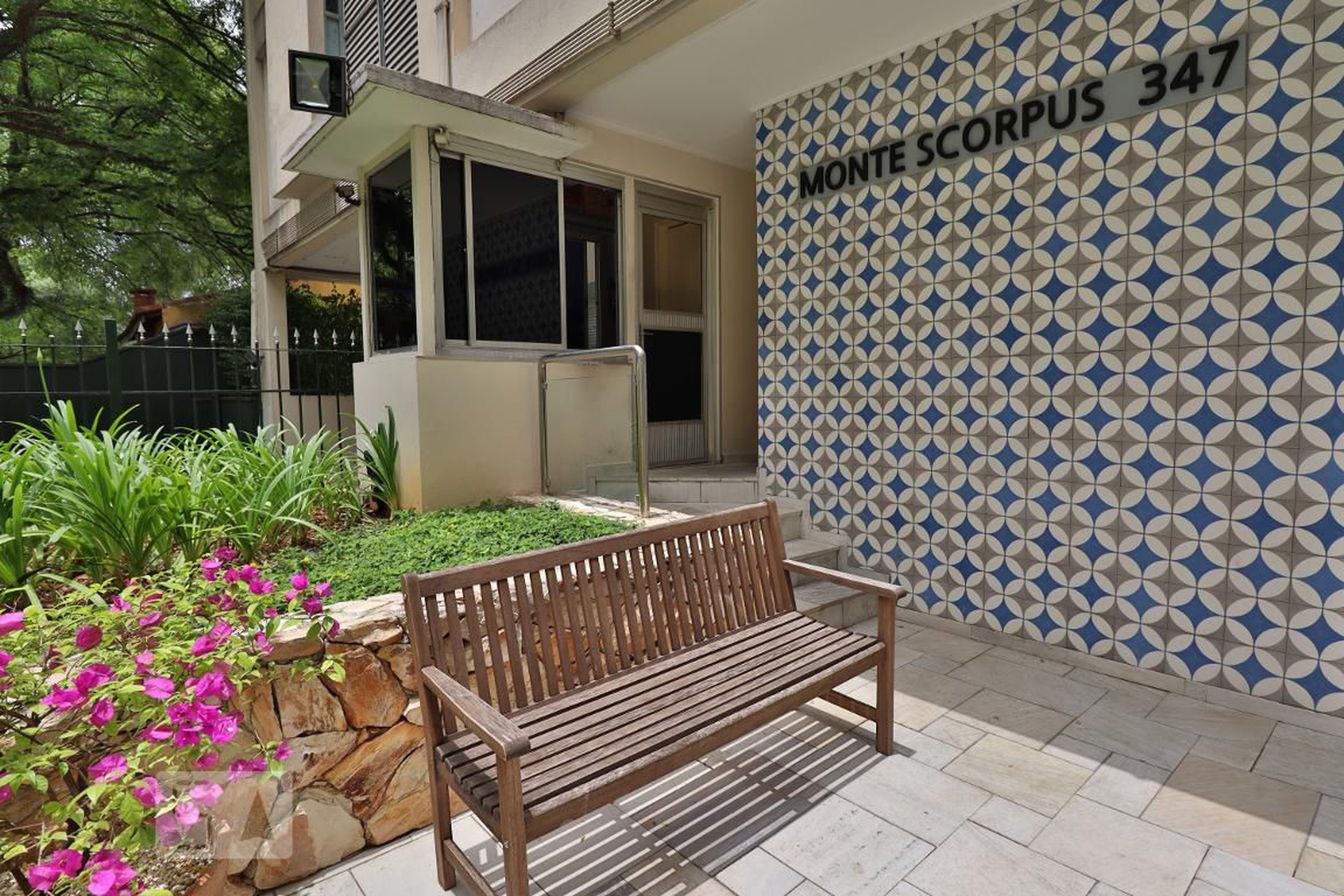 Entrada - Monte Scorpus