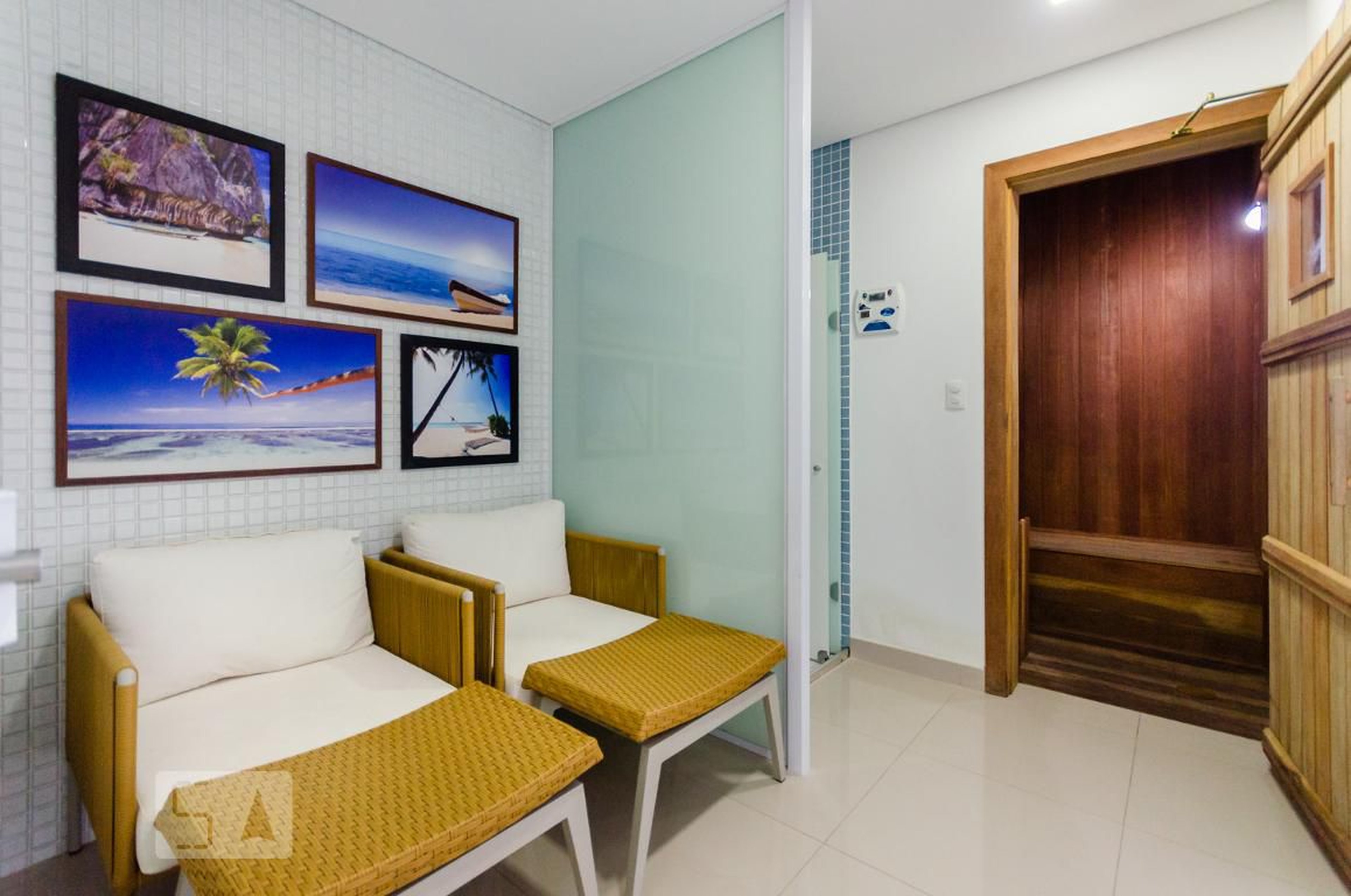 Sauna - Phoenix Ana Costa