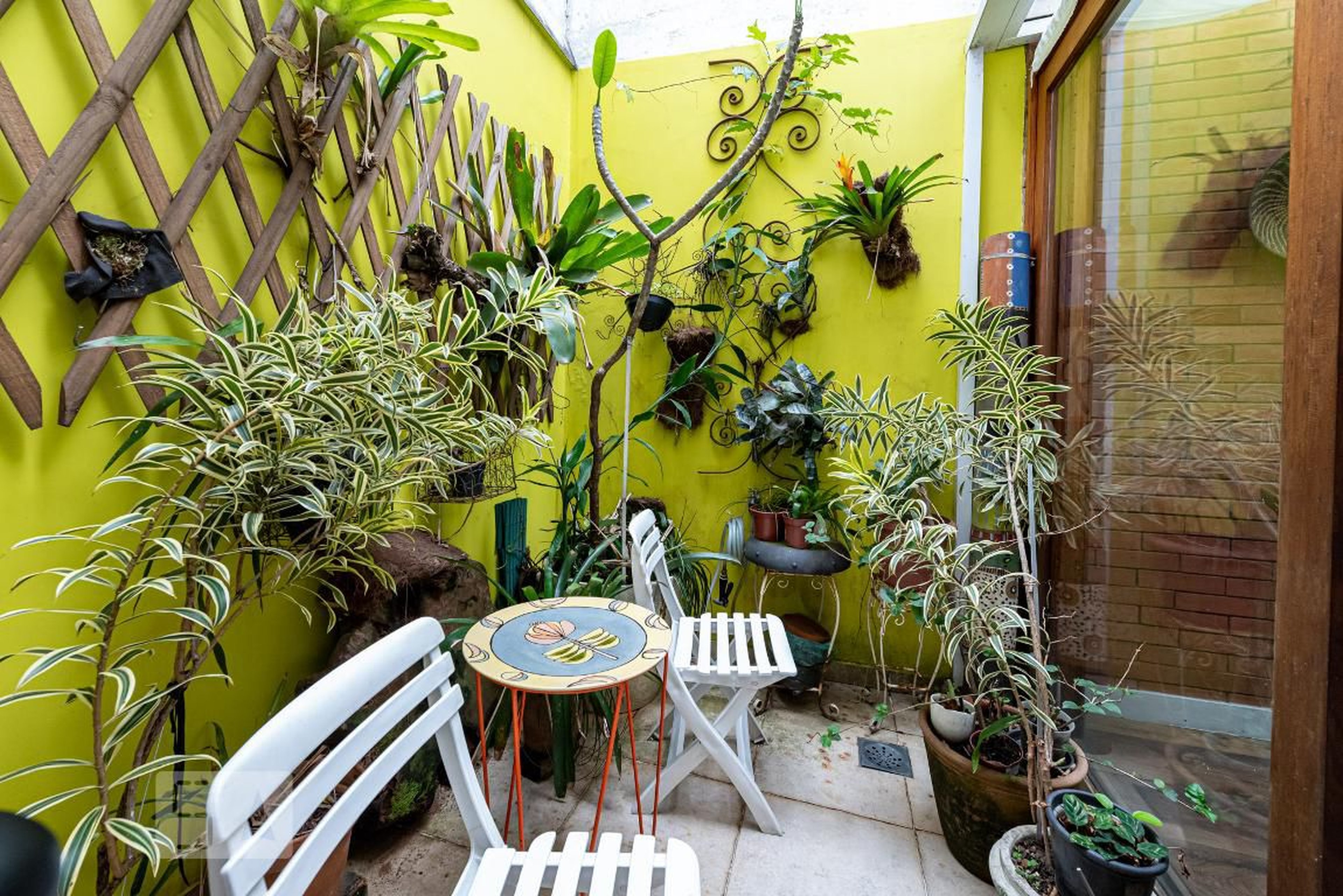 Área Externa - Barão da Torre