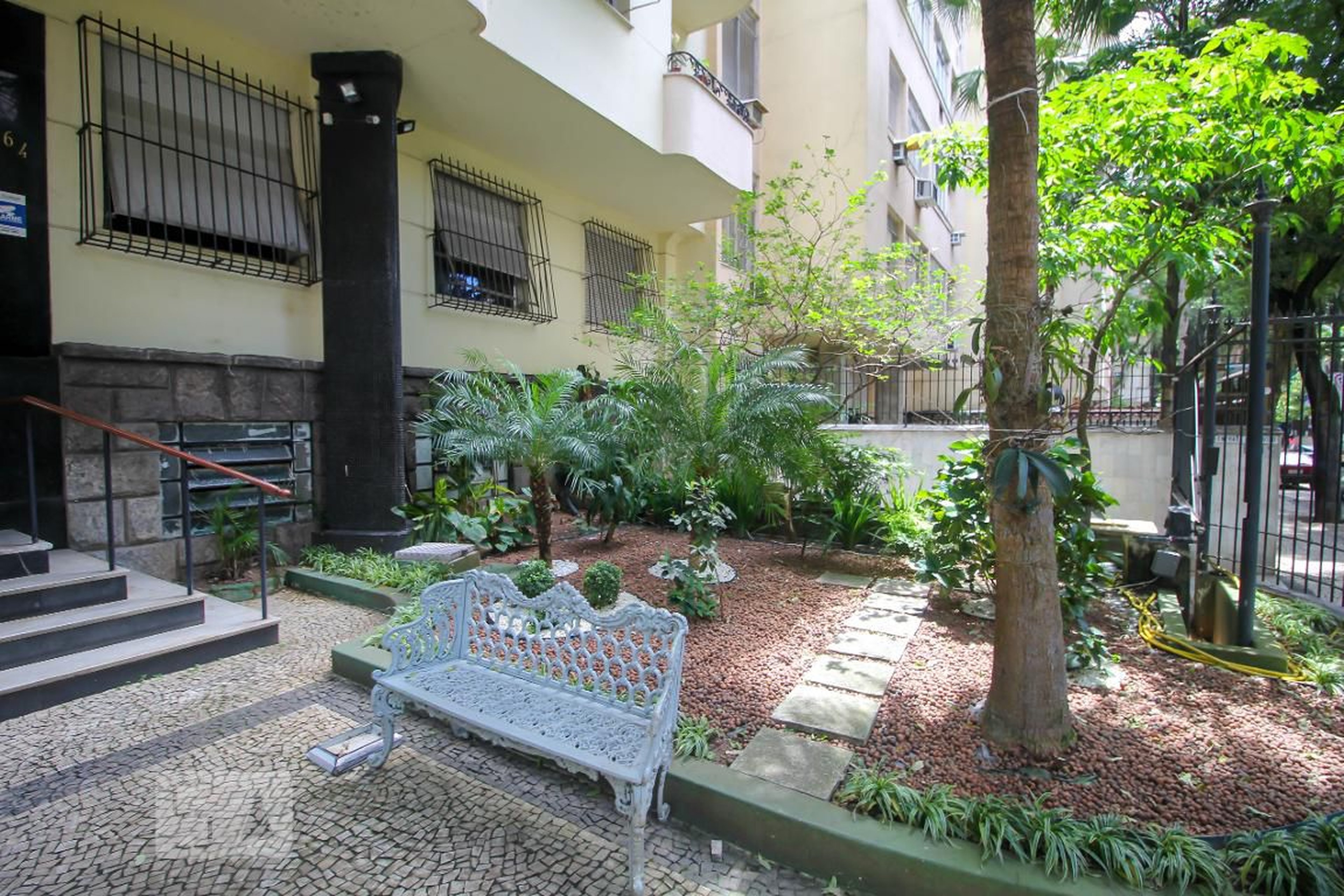 Área Externa - Edifício Sylvina