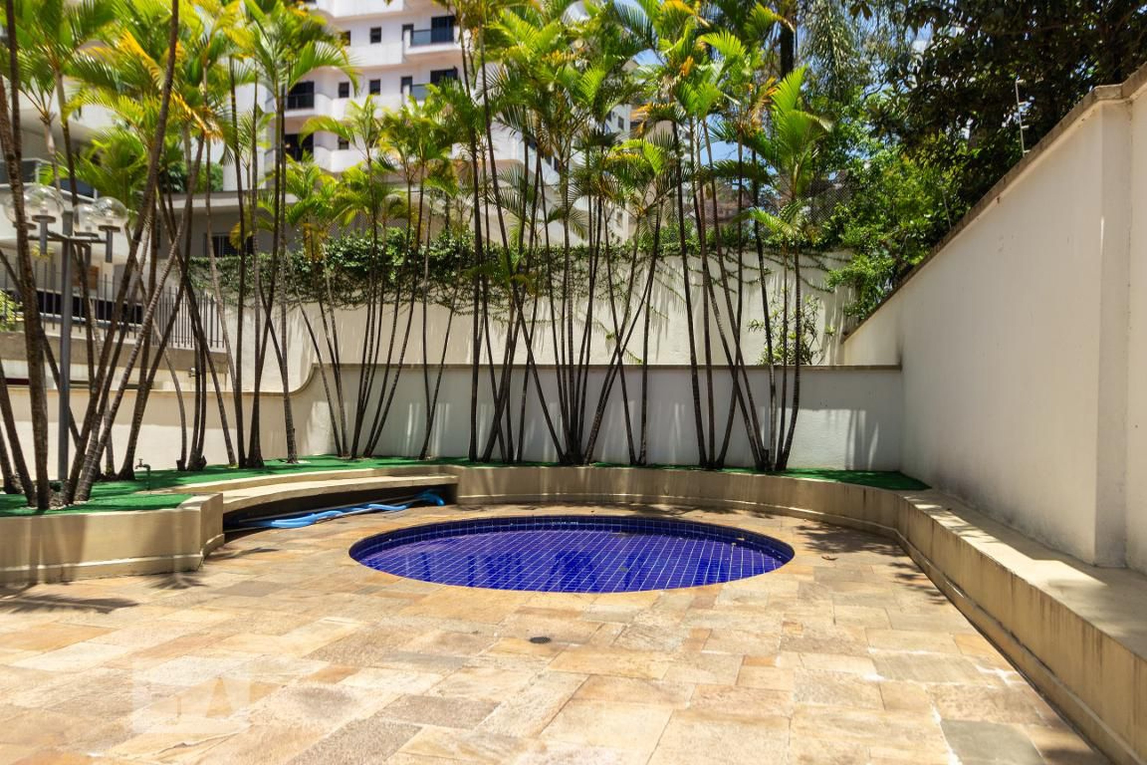 Piscina - Via Condotti