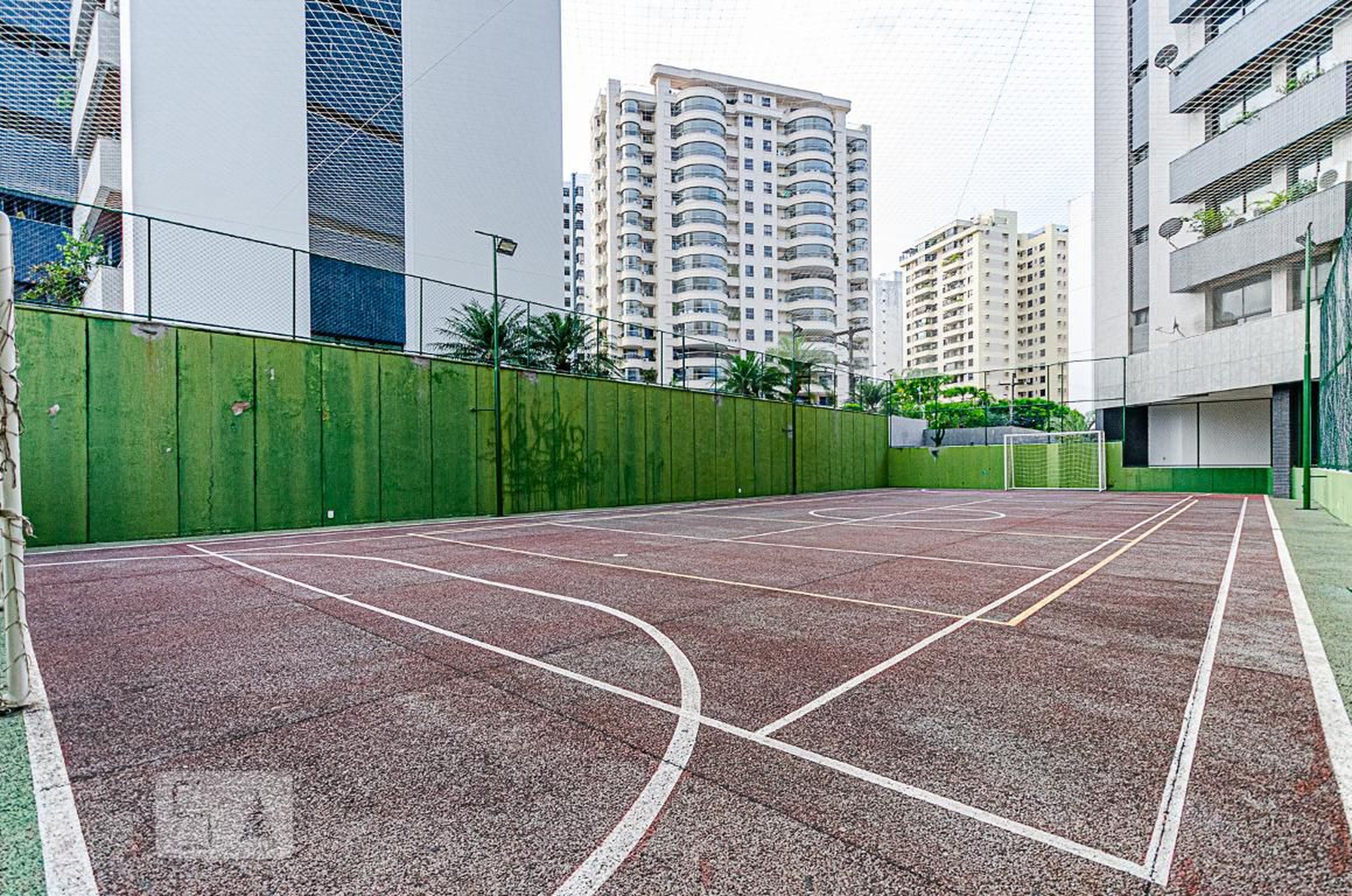 Quadra Esportiva - Mansão Beverly Hills