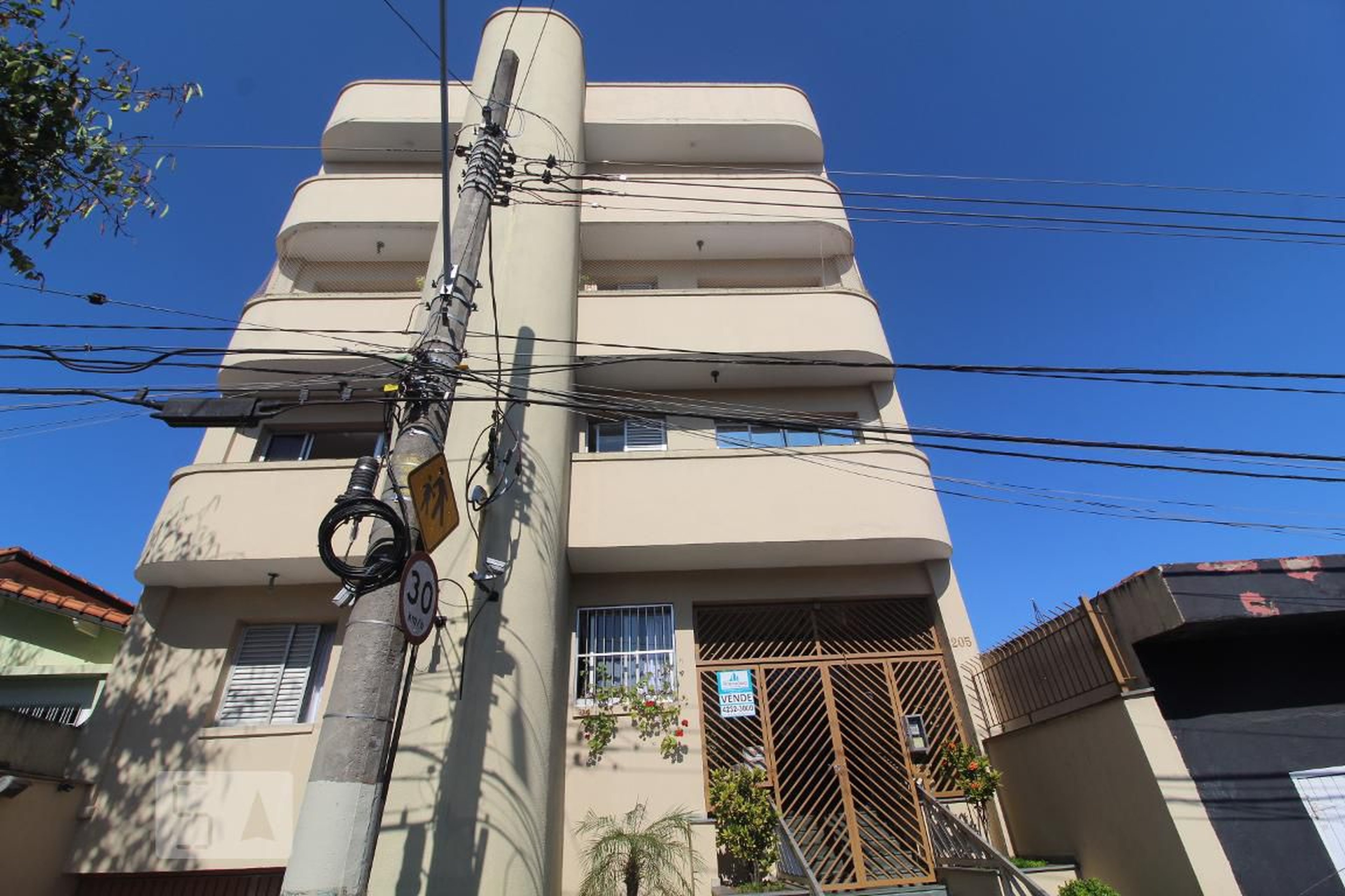 Fachada Condomínio em Rua Urupema, 205