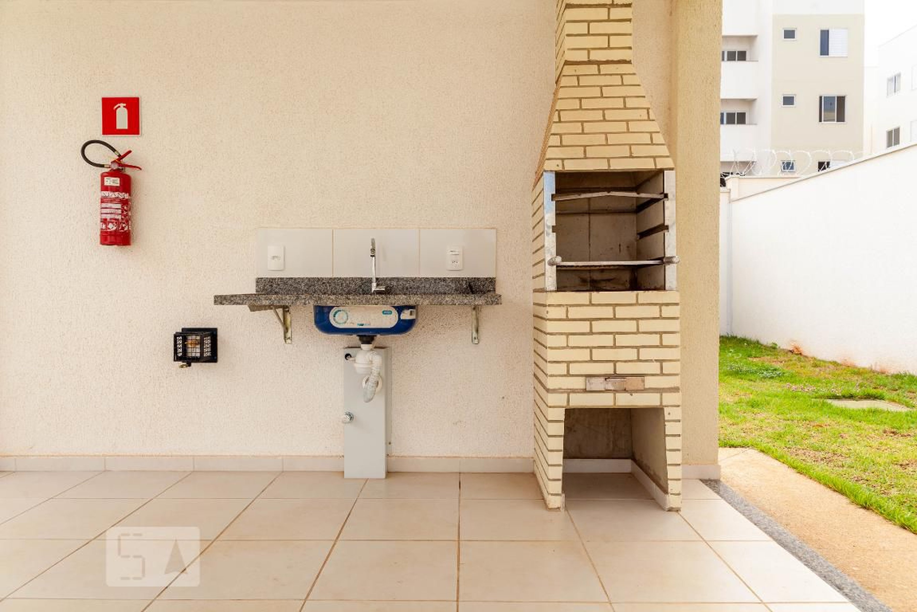 Churrasqueira - Residencial Alpine III