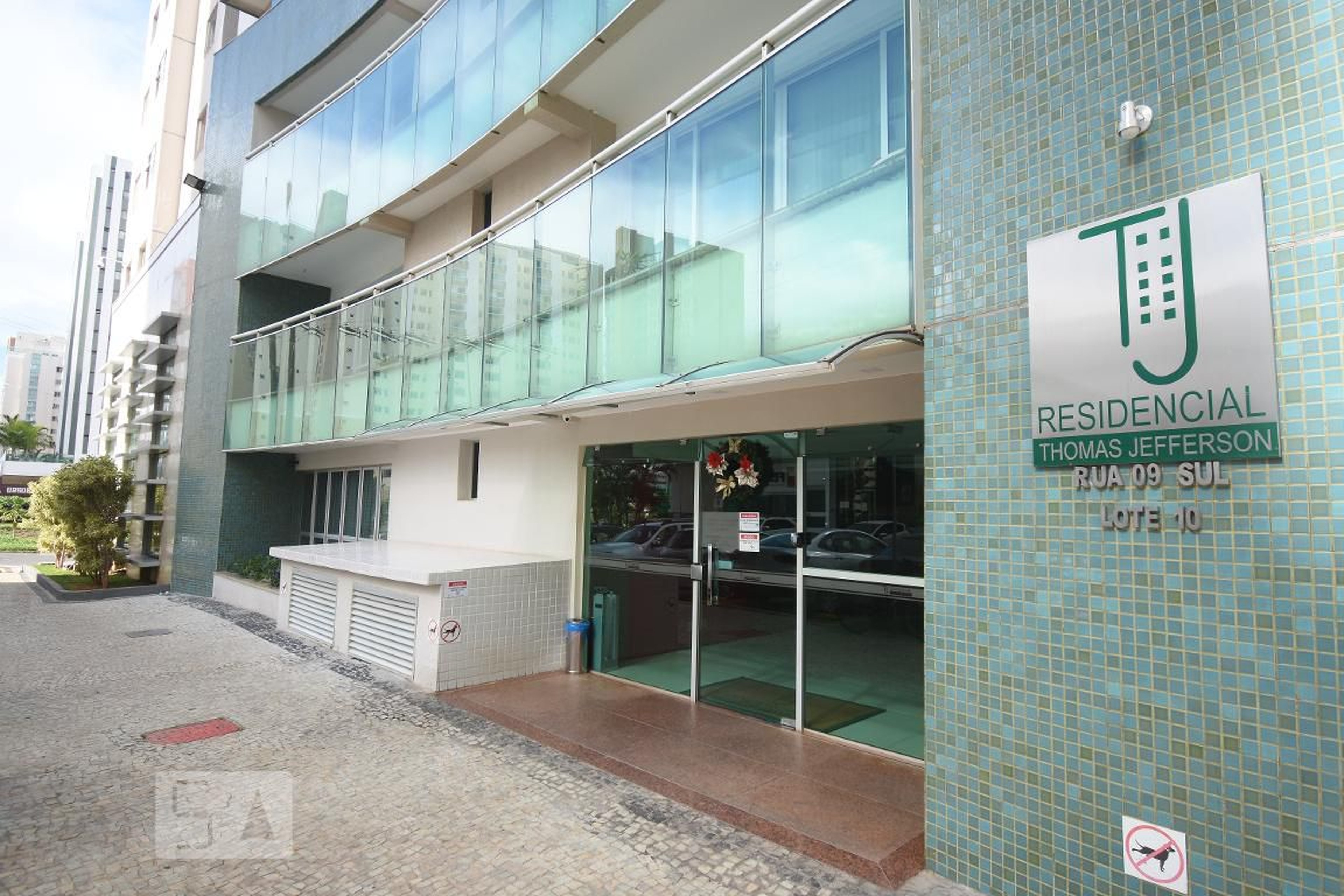 Fachada Condomínio em Rua 9, lote 10 