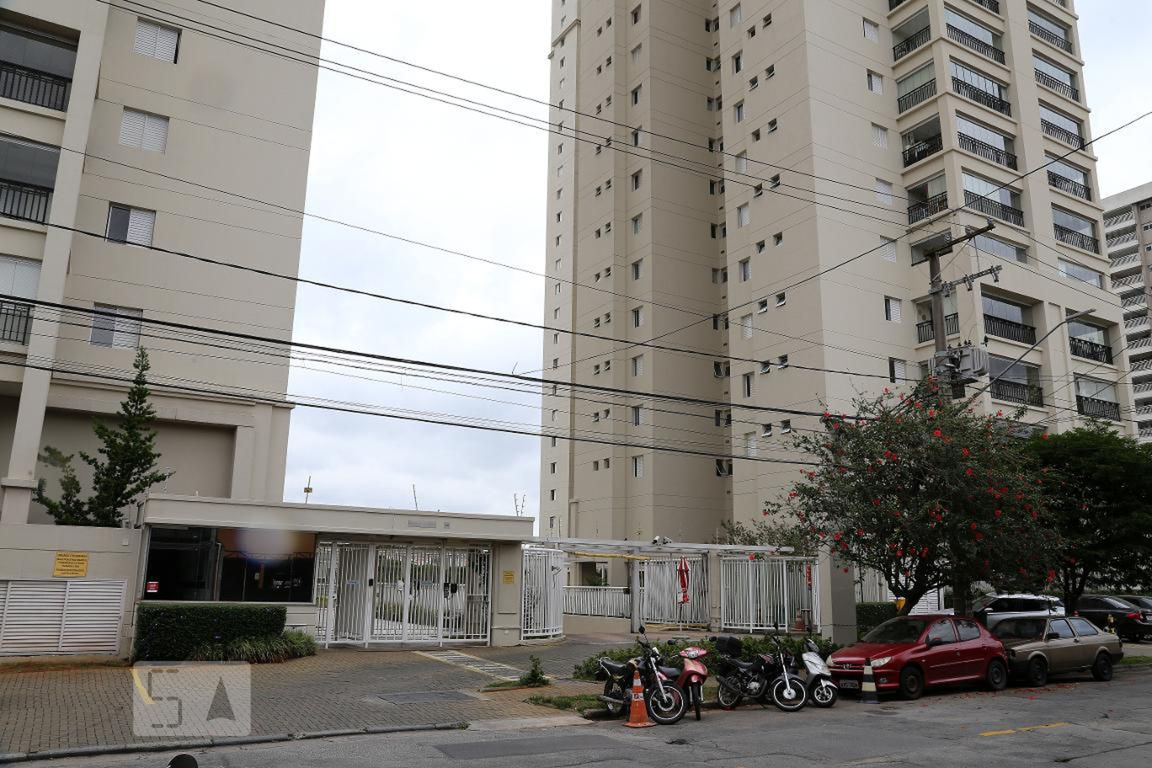 Fachada do Condomínio Condomínio Bothanica