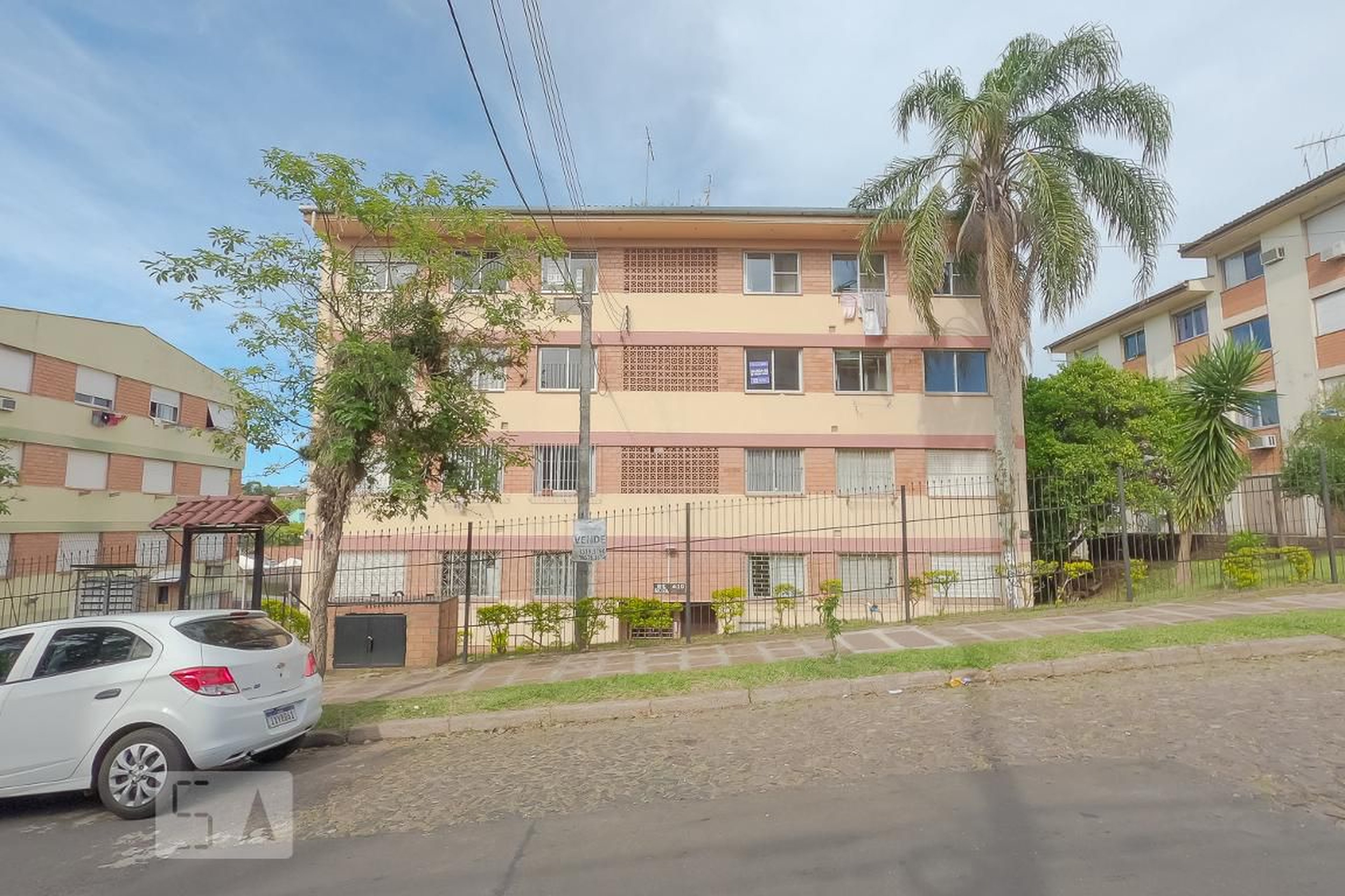 Fachada do Prédio Condomínio Ipe Rosa