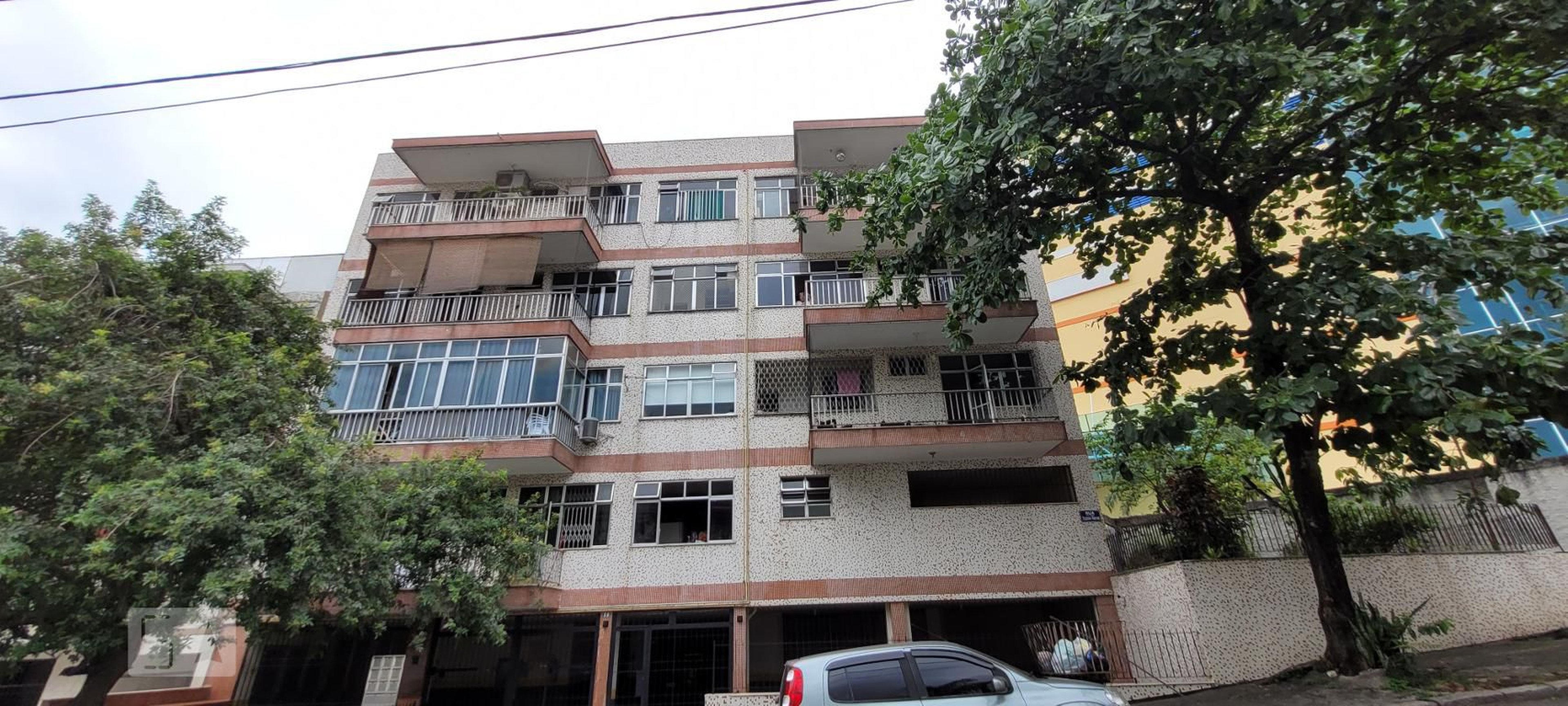 Fachada Condomínio Maria Tereza