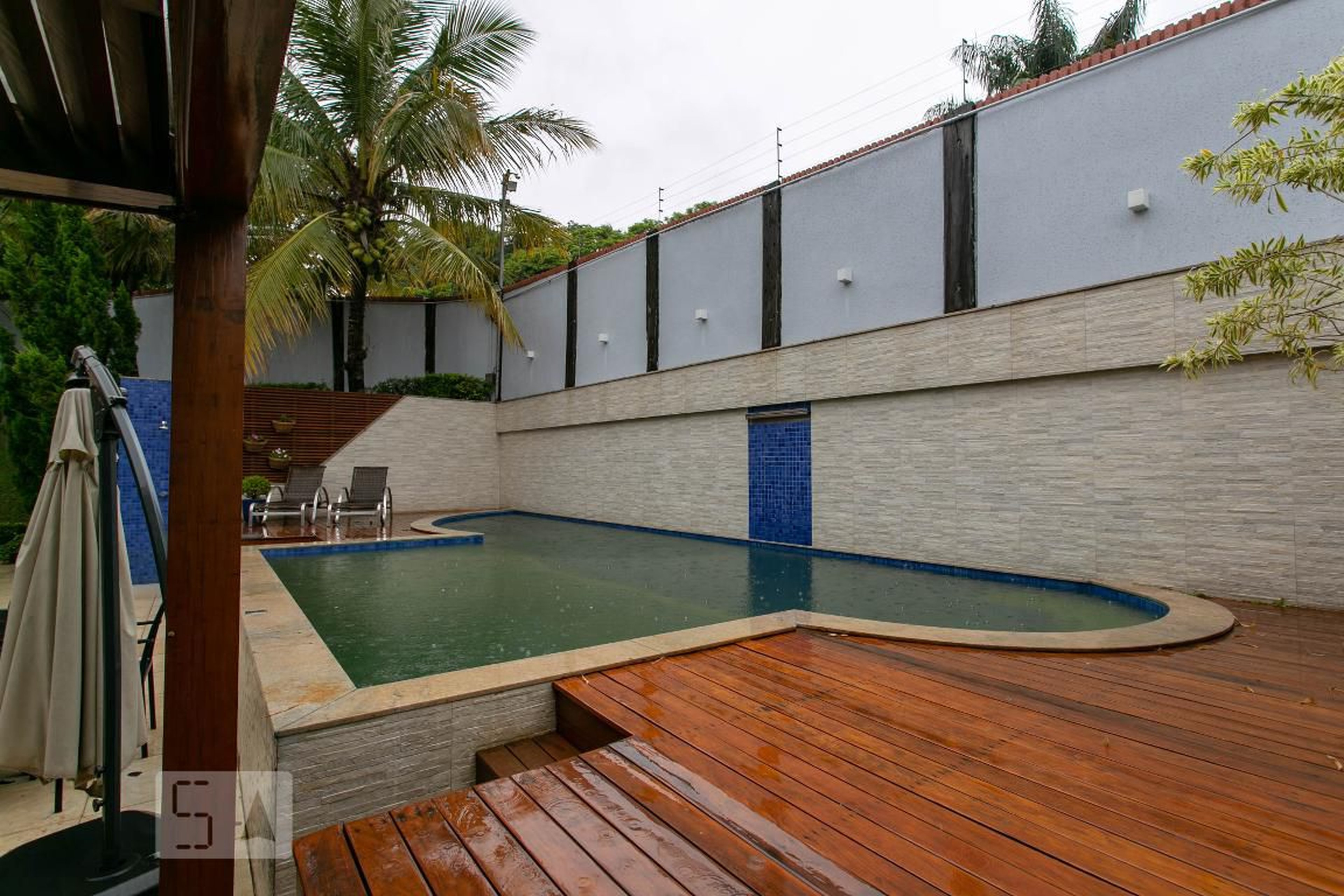 Piscina - Jardins de Istambul