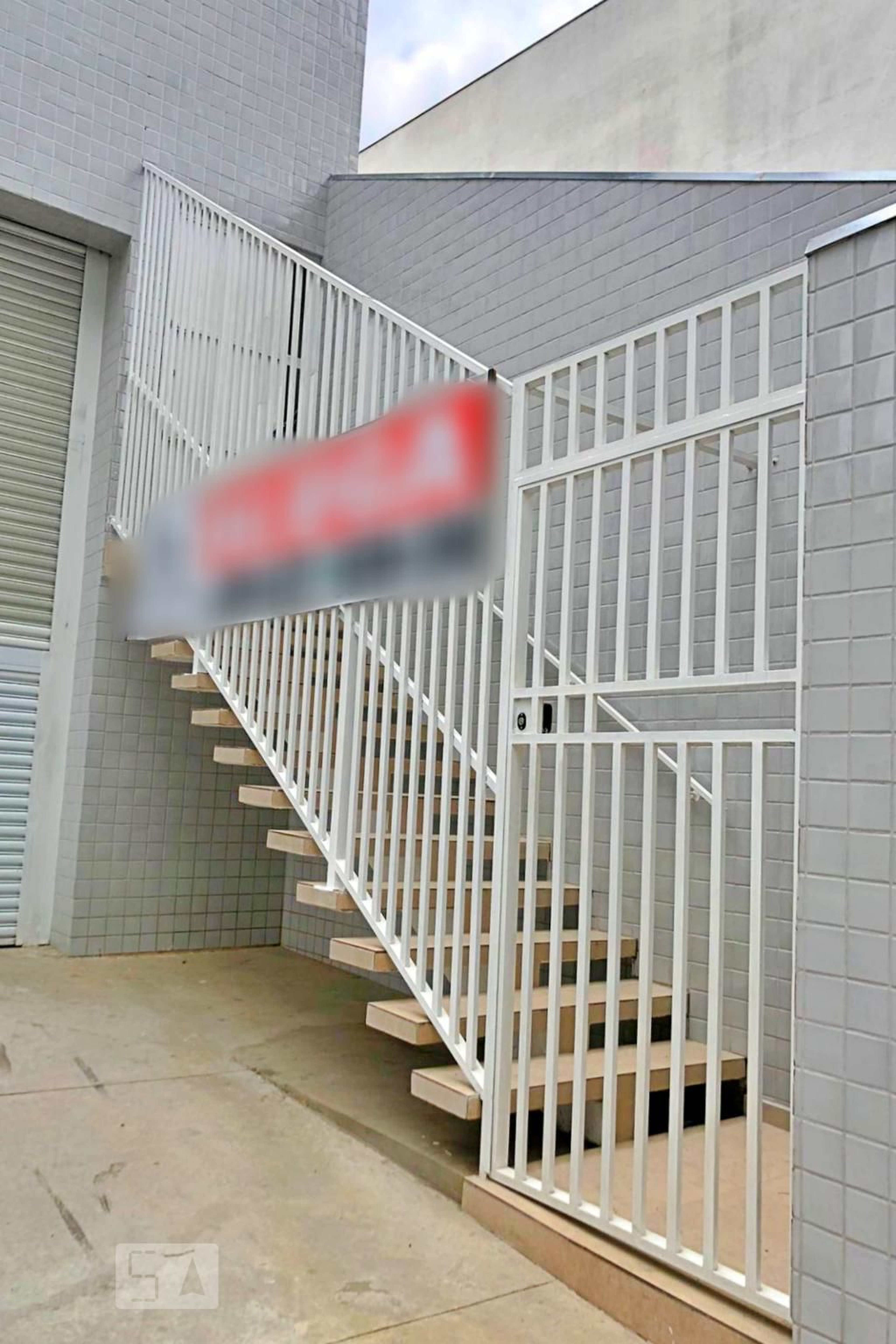 Fachada Condomínio em Rua Lauro Muller, 940