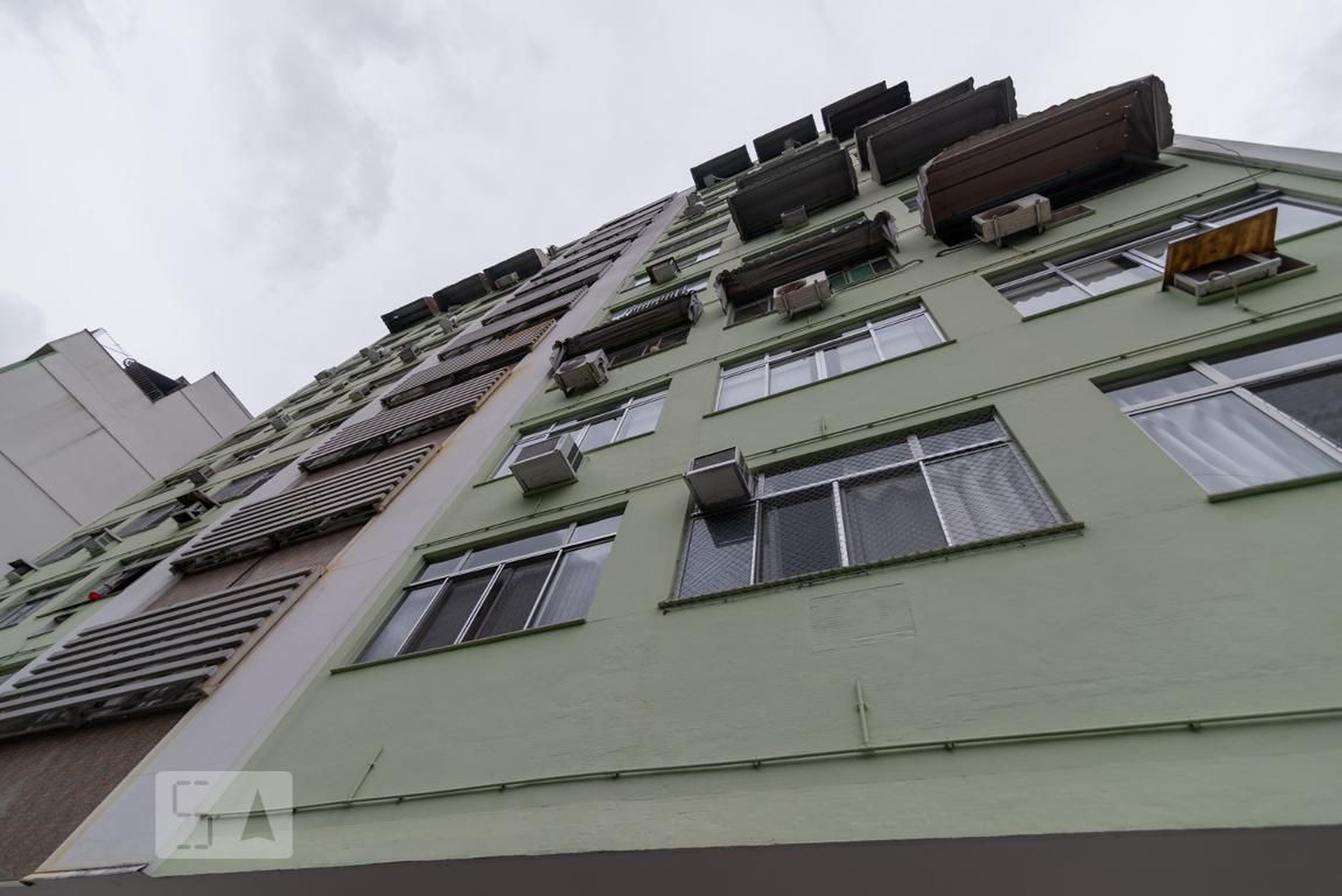 Fachada do Condomínio Edifício Algarve