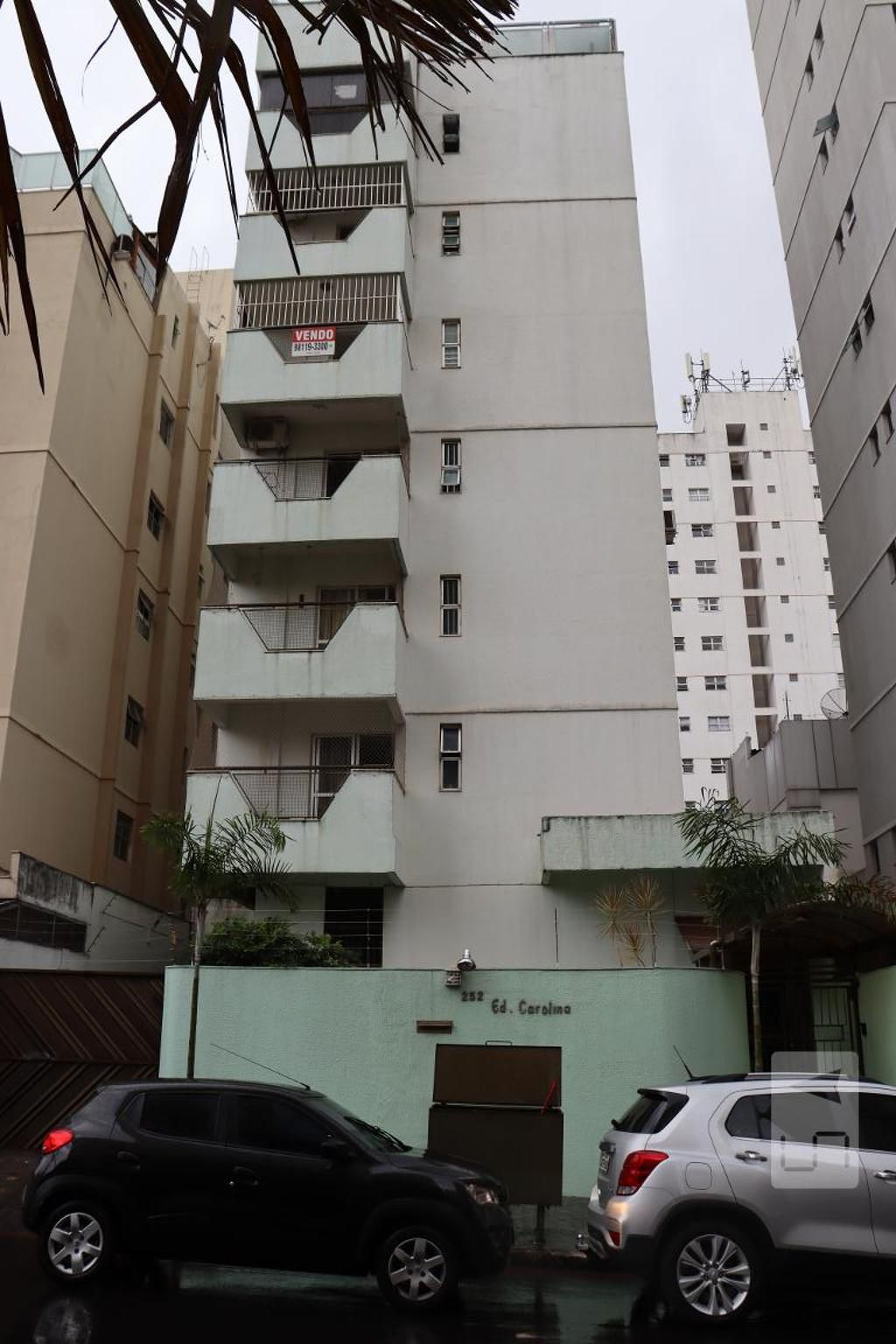 Fachada Condomínio em Rua S-6, 252