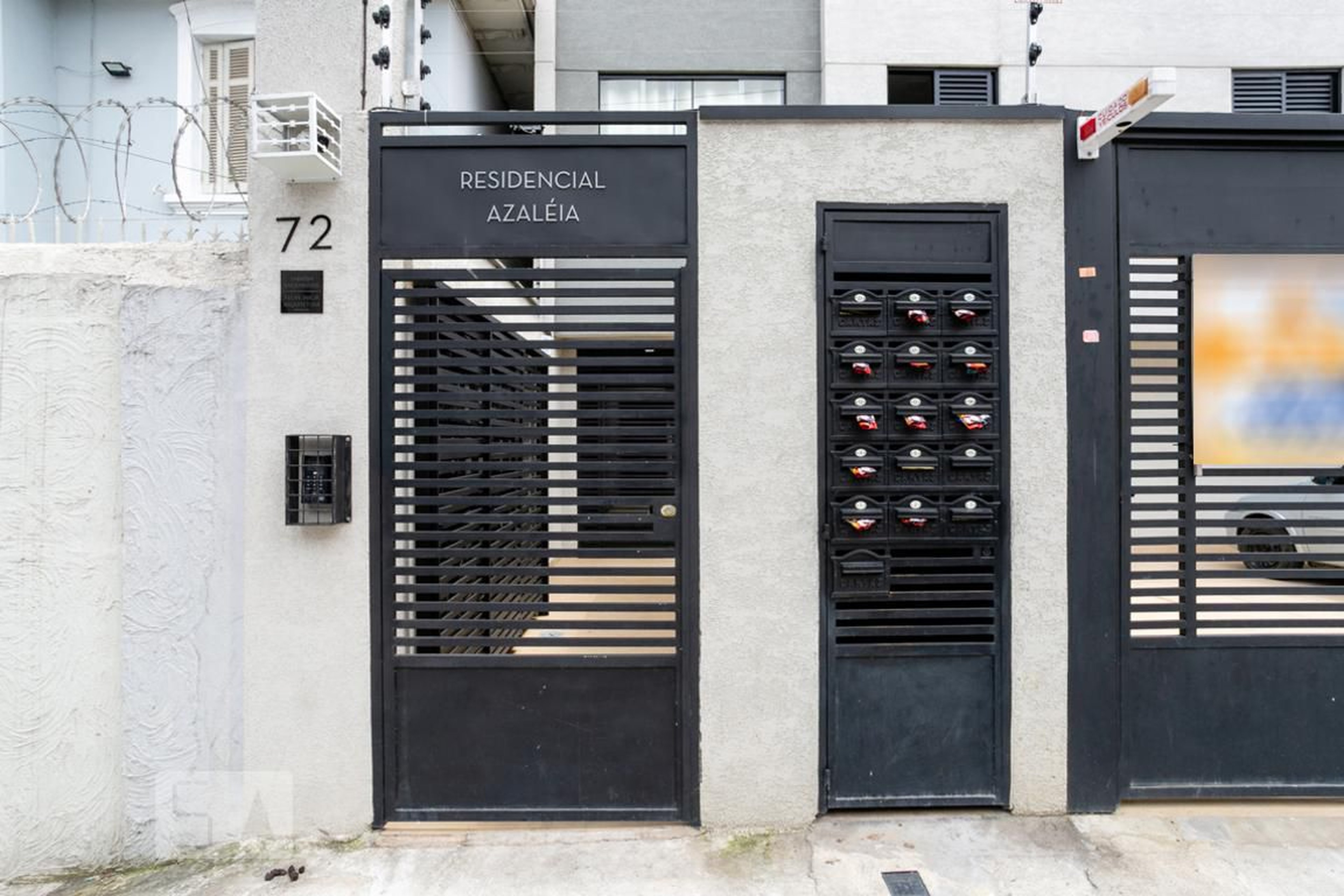 Fachada do condomínio Condomínio Azaléia