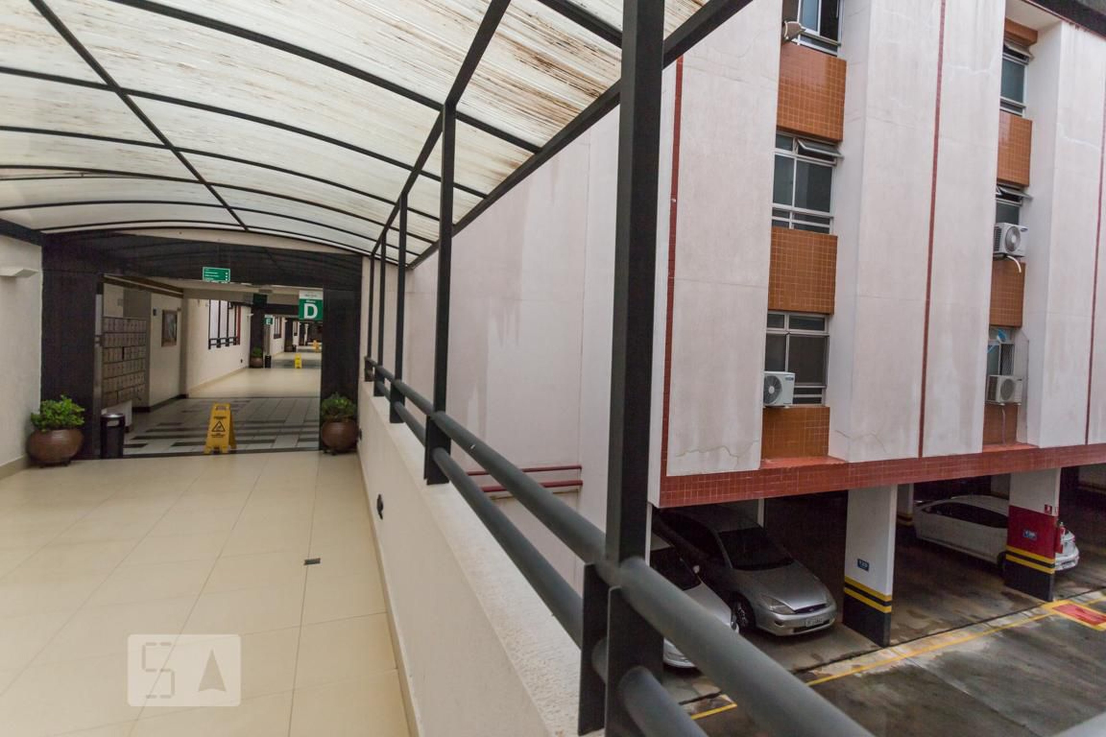 Hall - Mont Serrat Studios