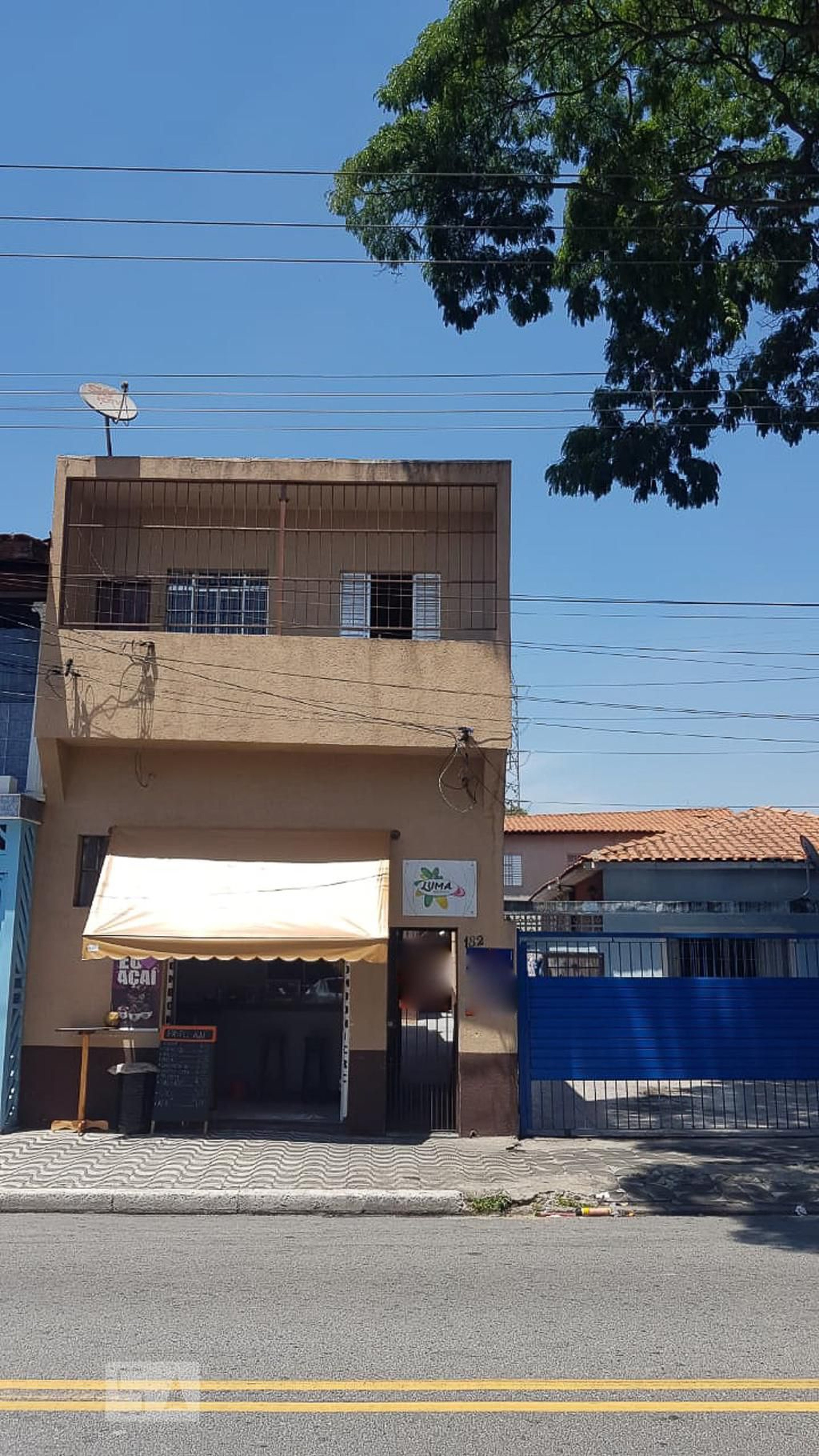 Fachada Condomínio em Rua Alcântara, 182