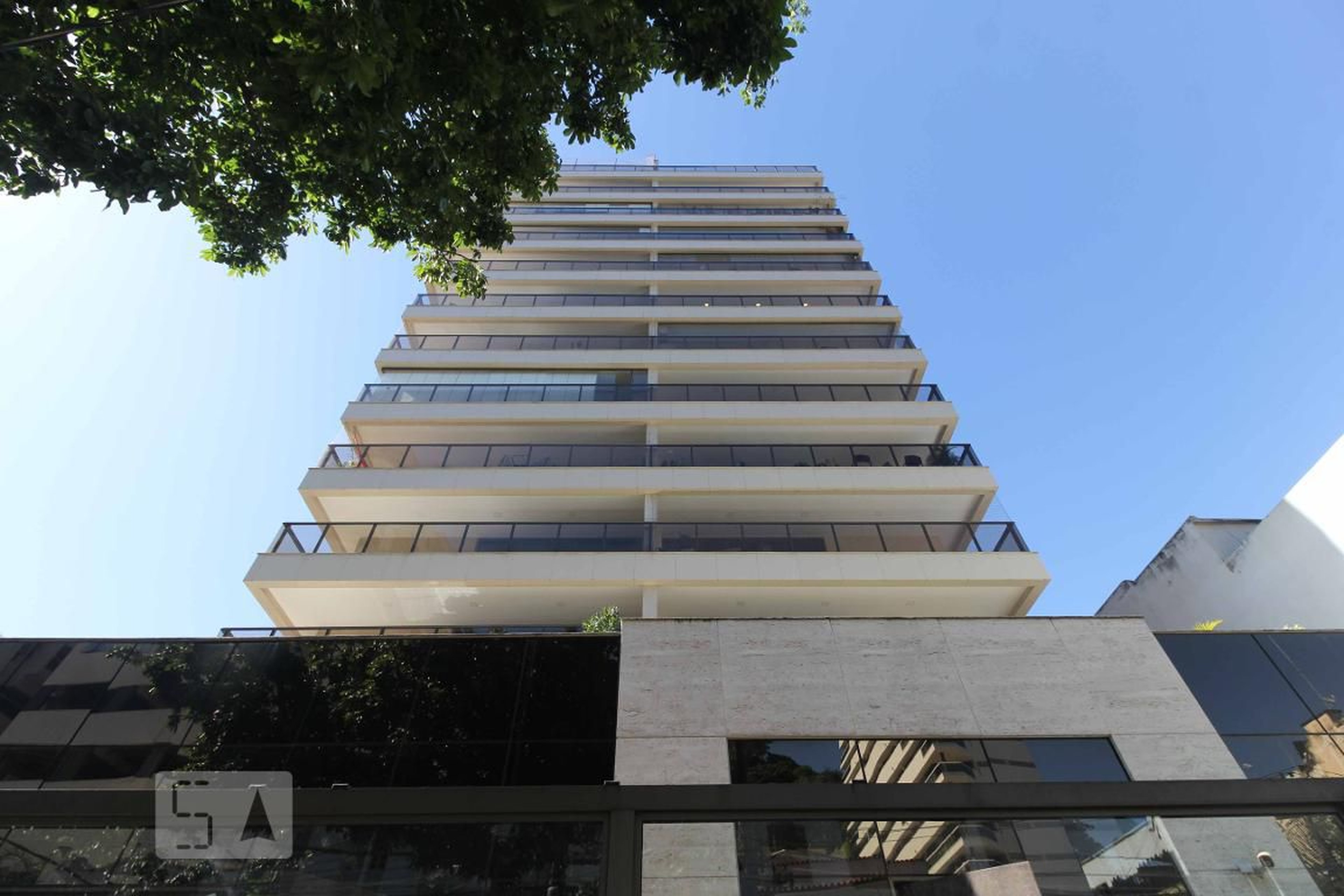 Fachada Condomínio Quattro