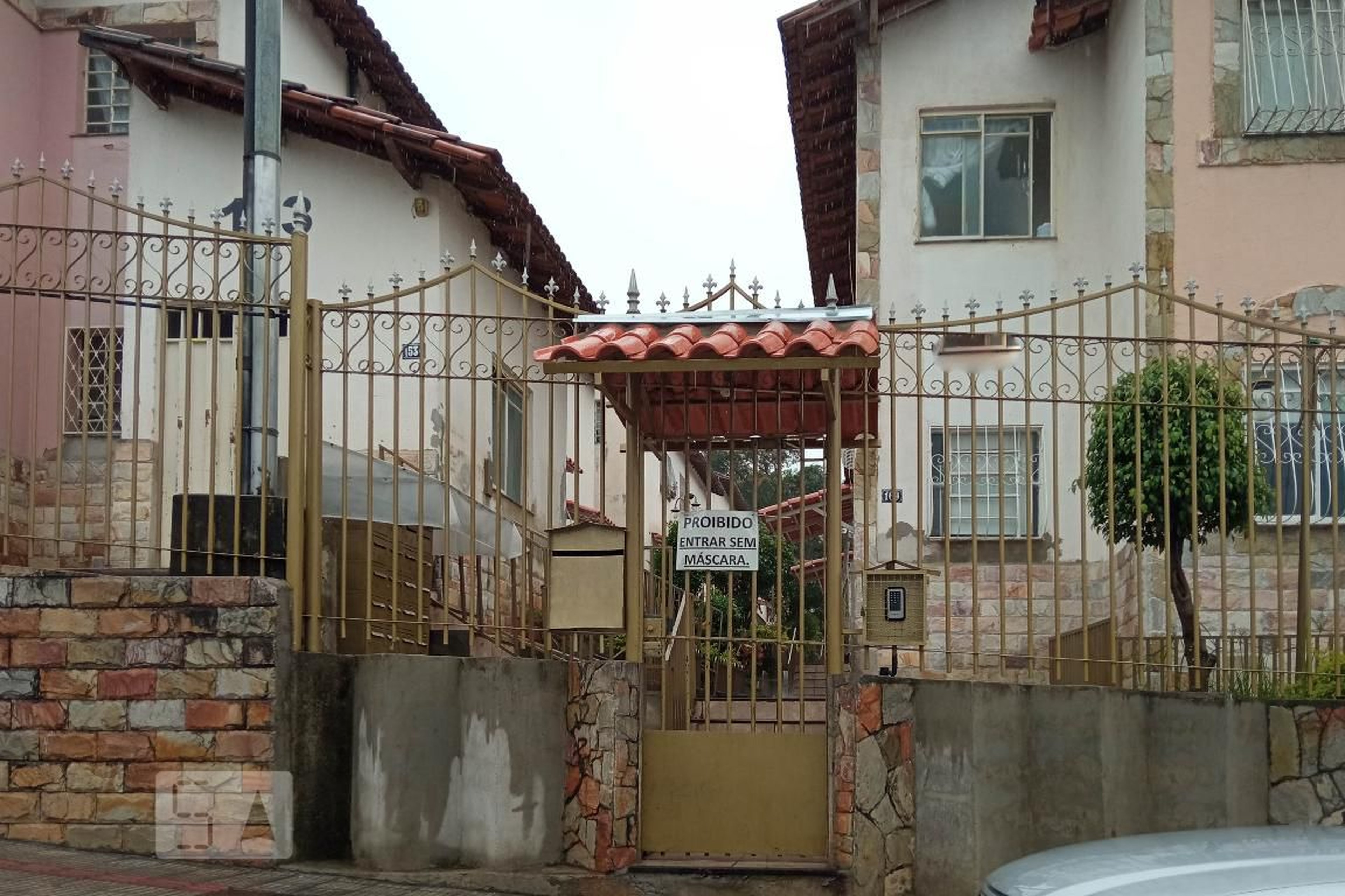 Fachada Condomínio em Rua José Sanguinete, 169