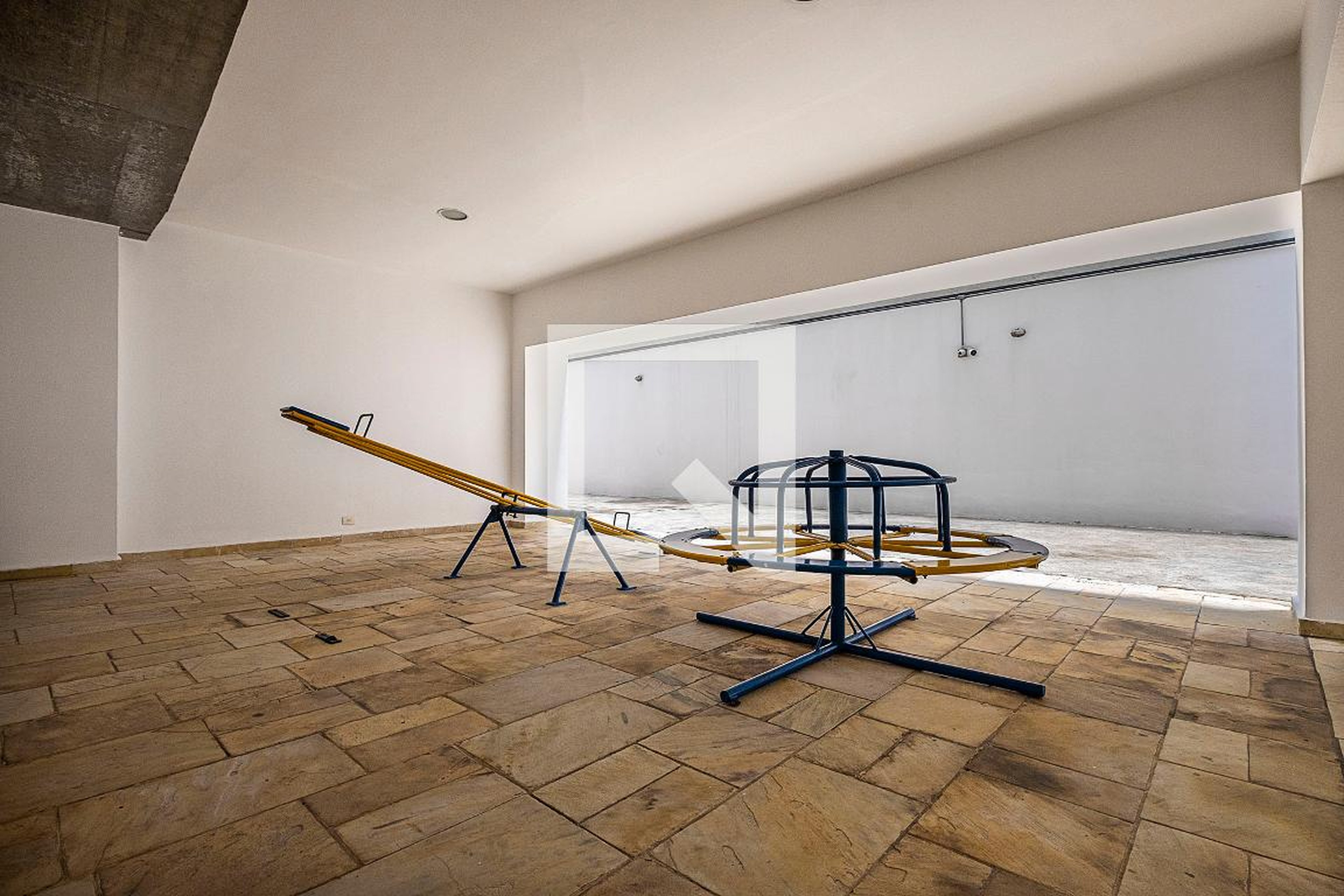 Playground - Edifício Mediterrane