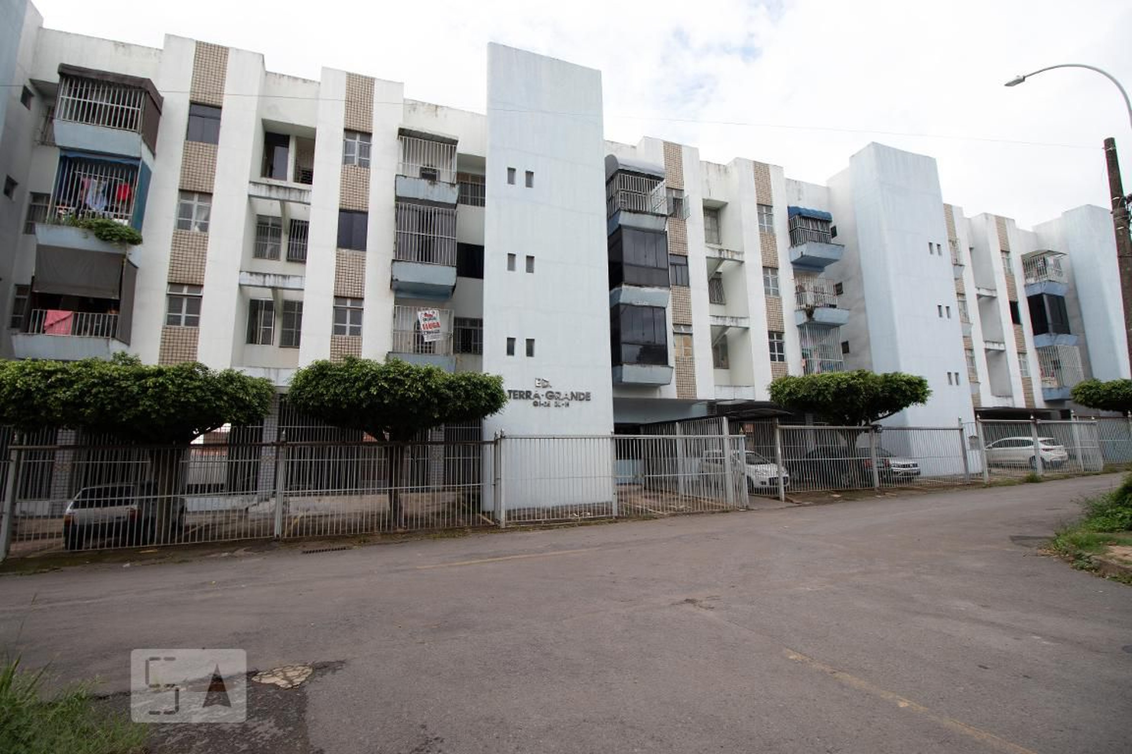 Fachada Condomínio em Qi 5, Bloco H