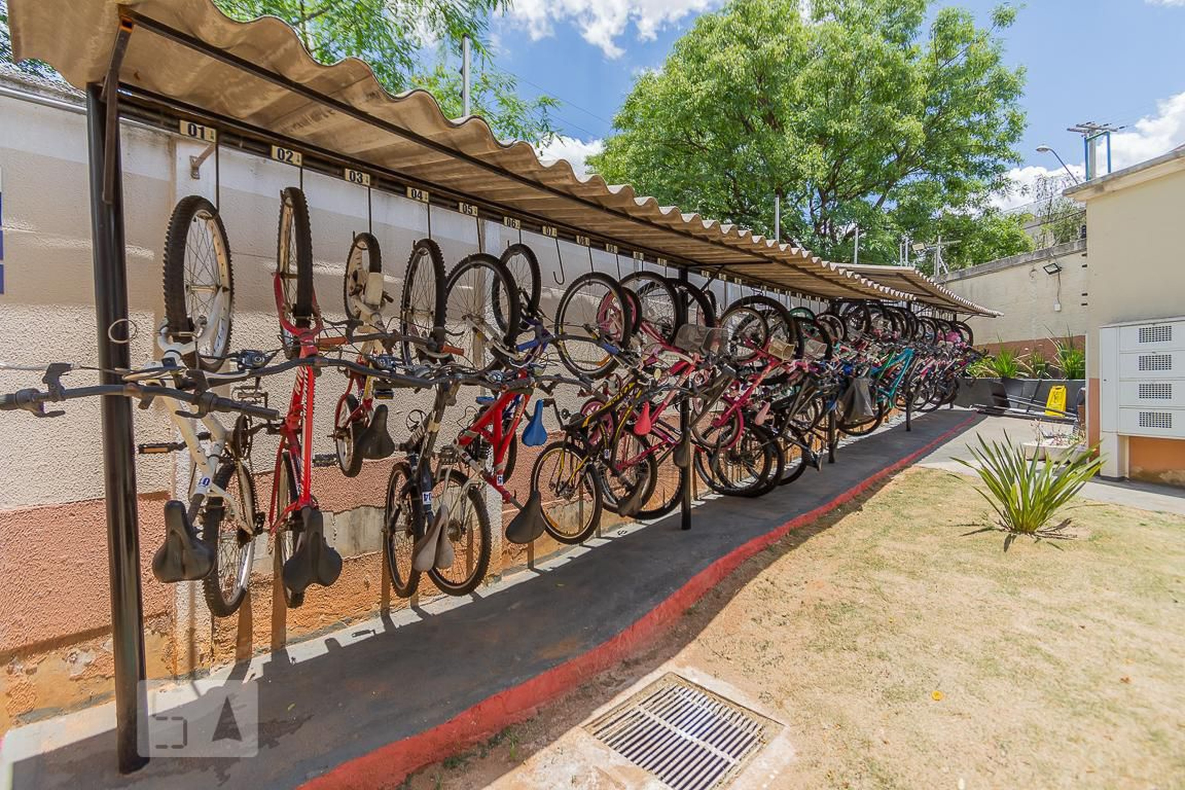 bicicletario - Águas Formosas