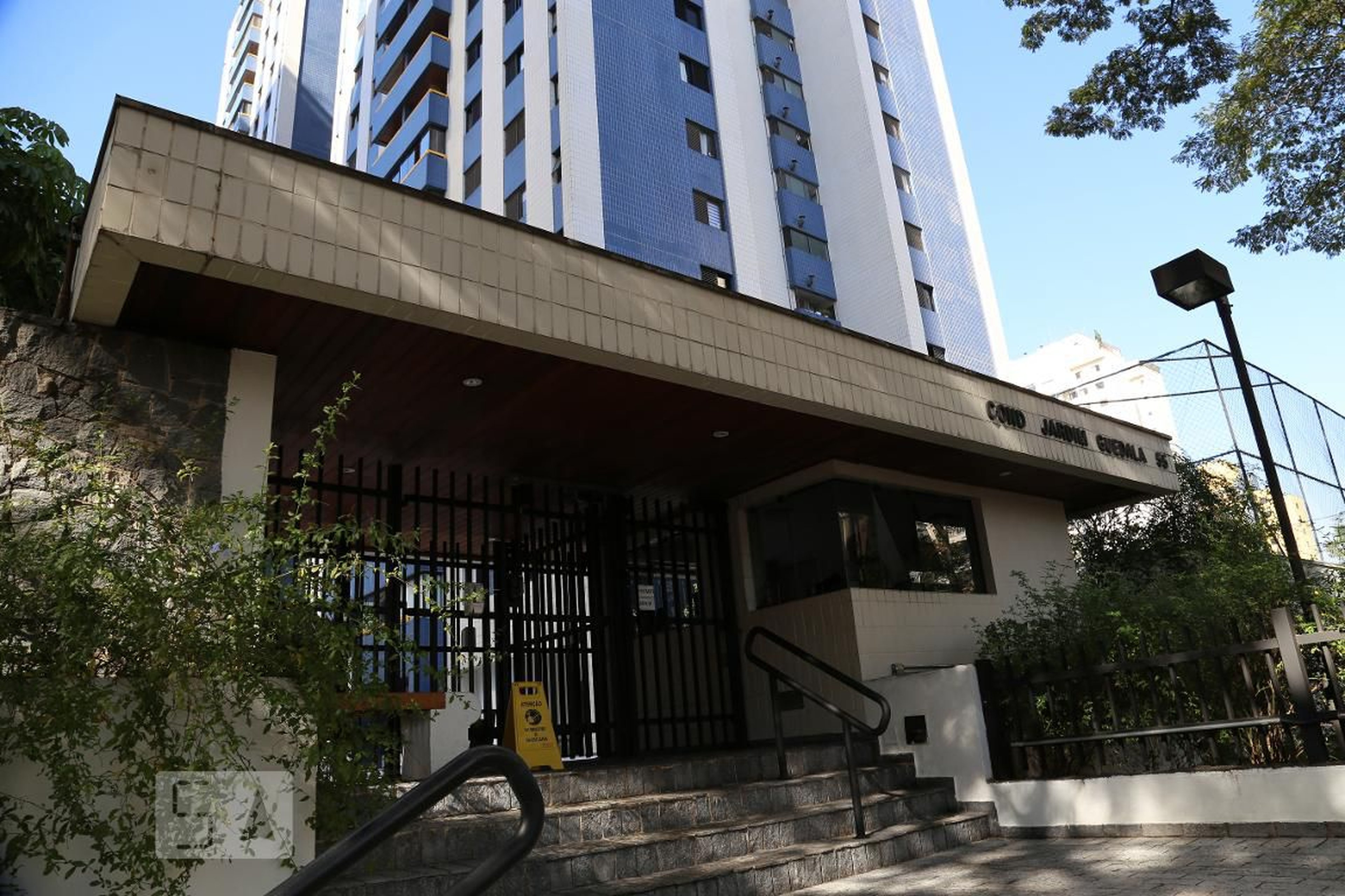 Fachada do Condomínio Condomínio Jardim Guedala