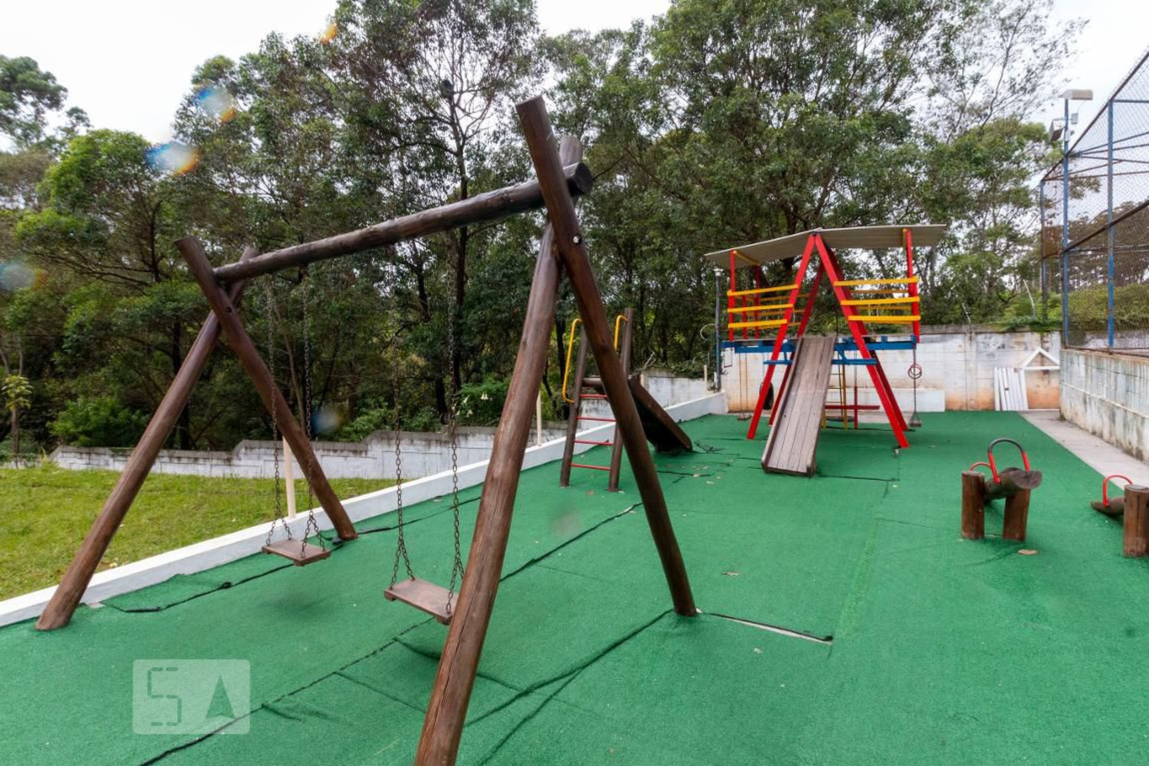 Playground - Fascinação