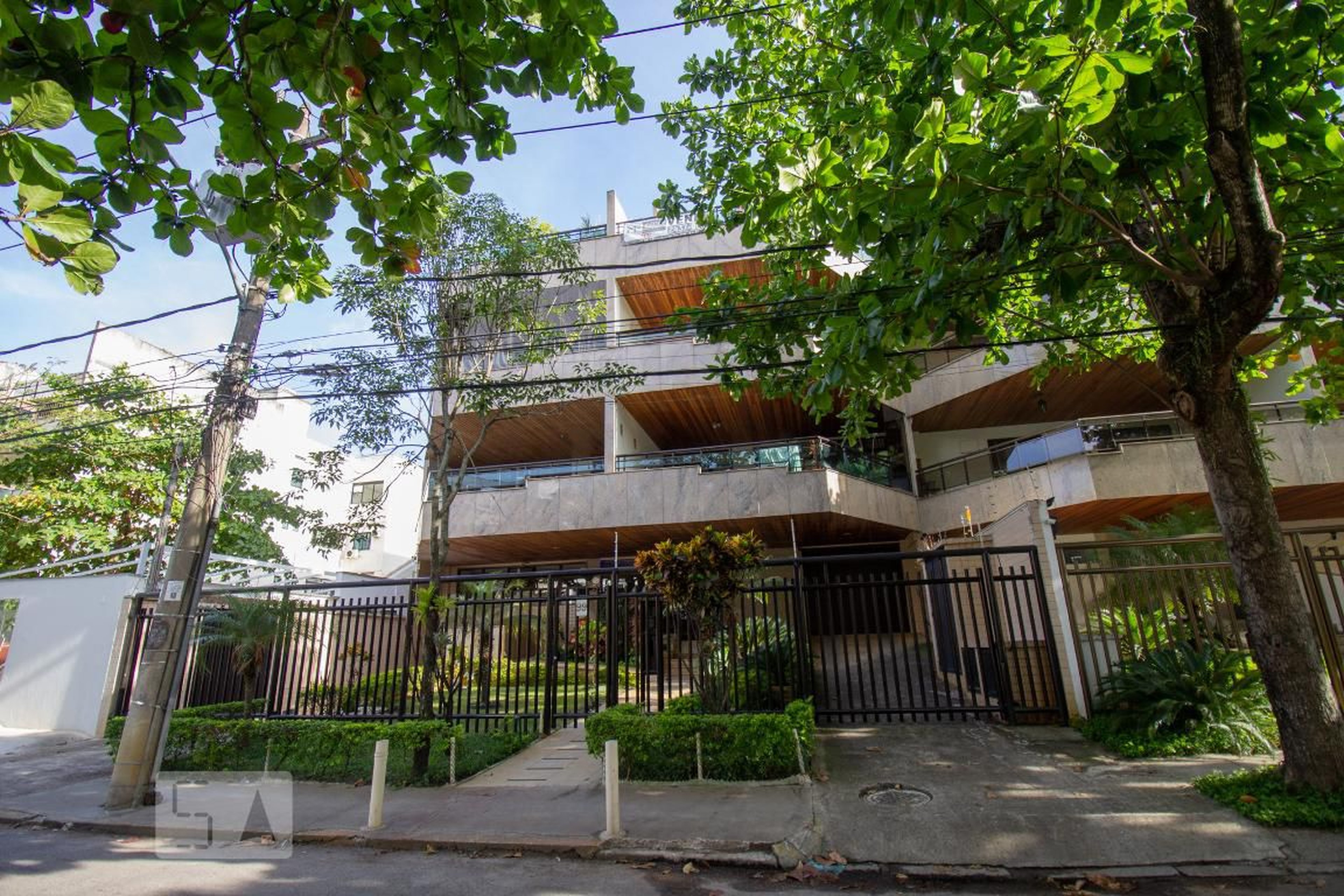 Fachada do Prédio Condomínio Recreio dos Bandeirantes