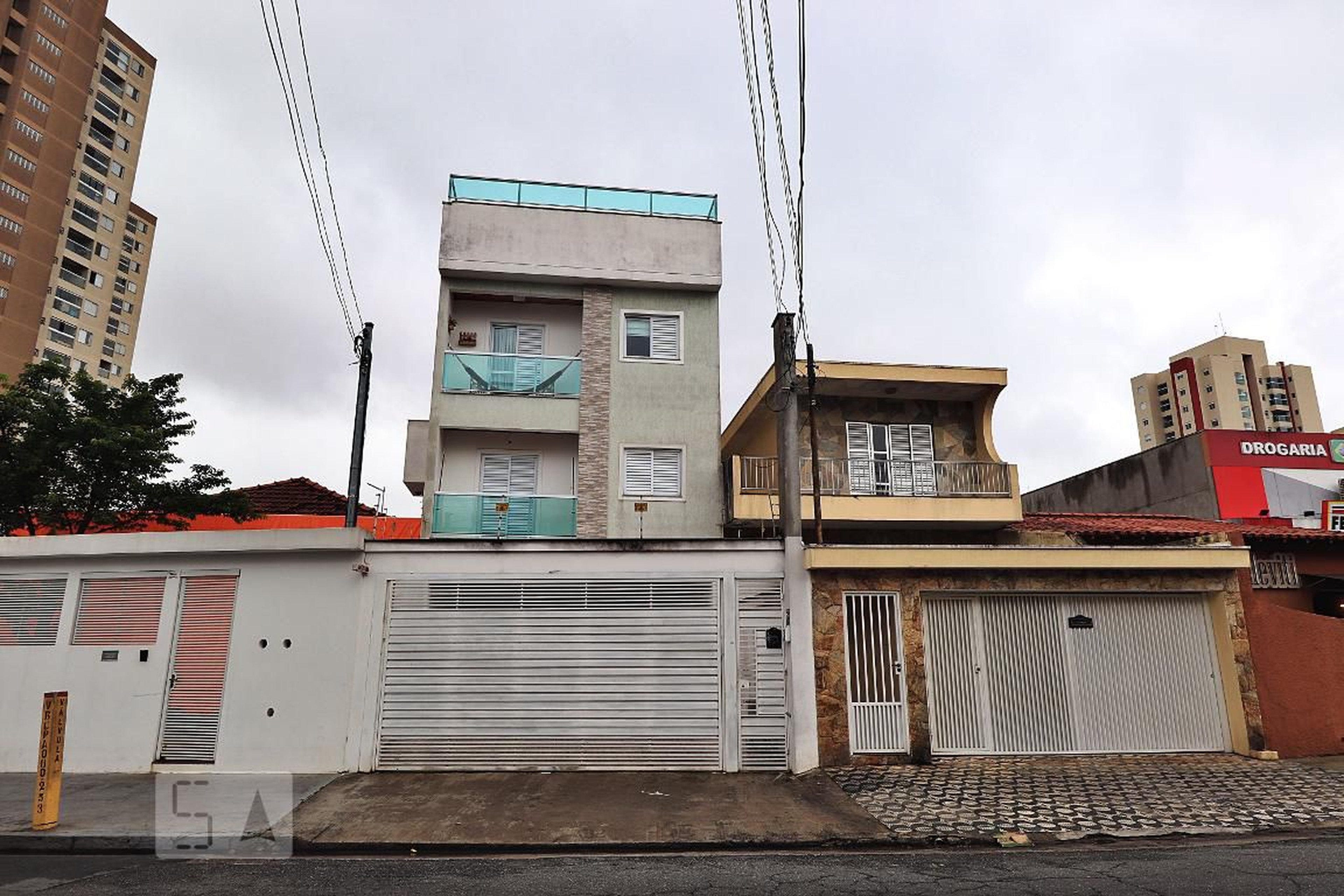 Fachada Condomínio em Rua Javri, 239