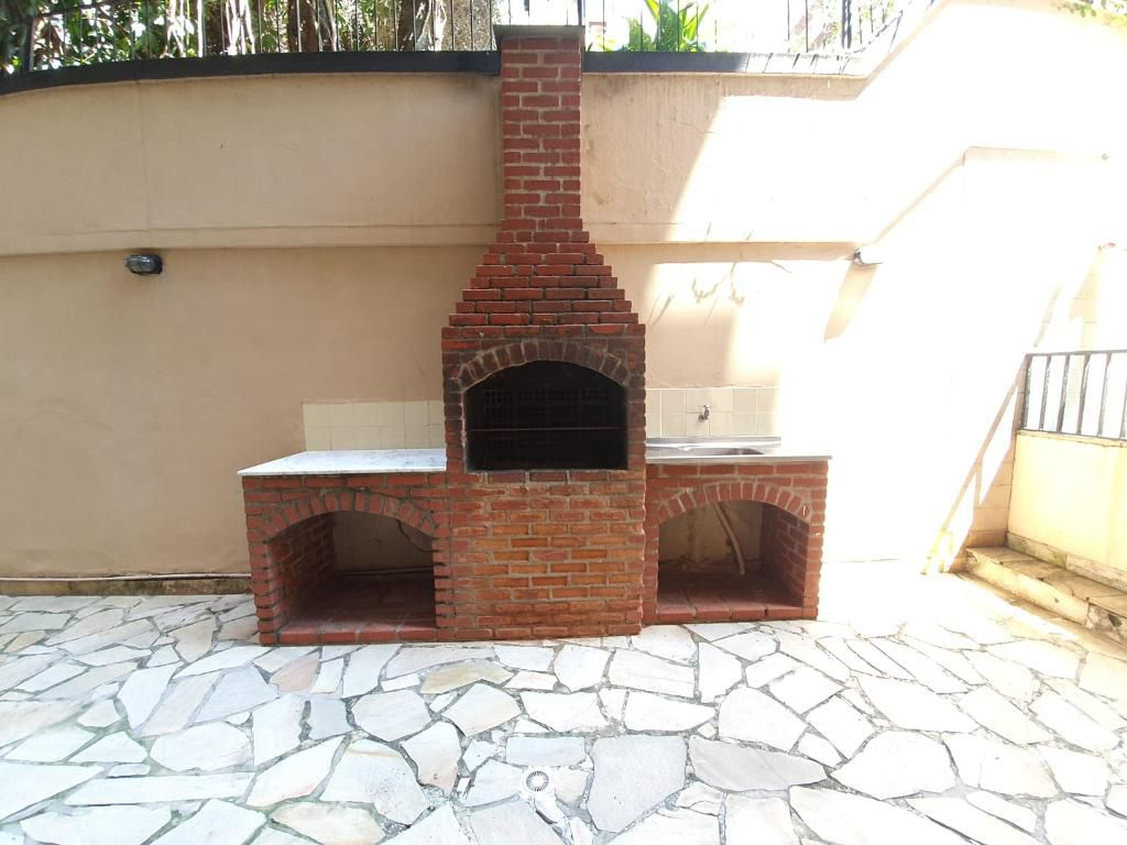 Churrasqueira - Edifício Danielle