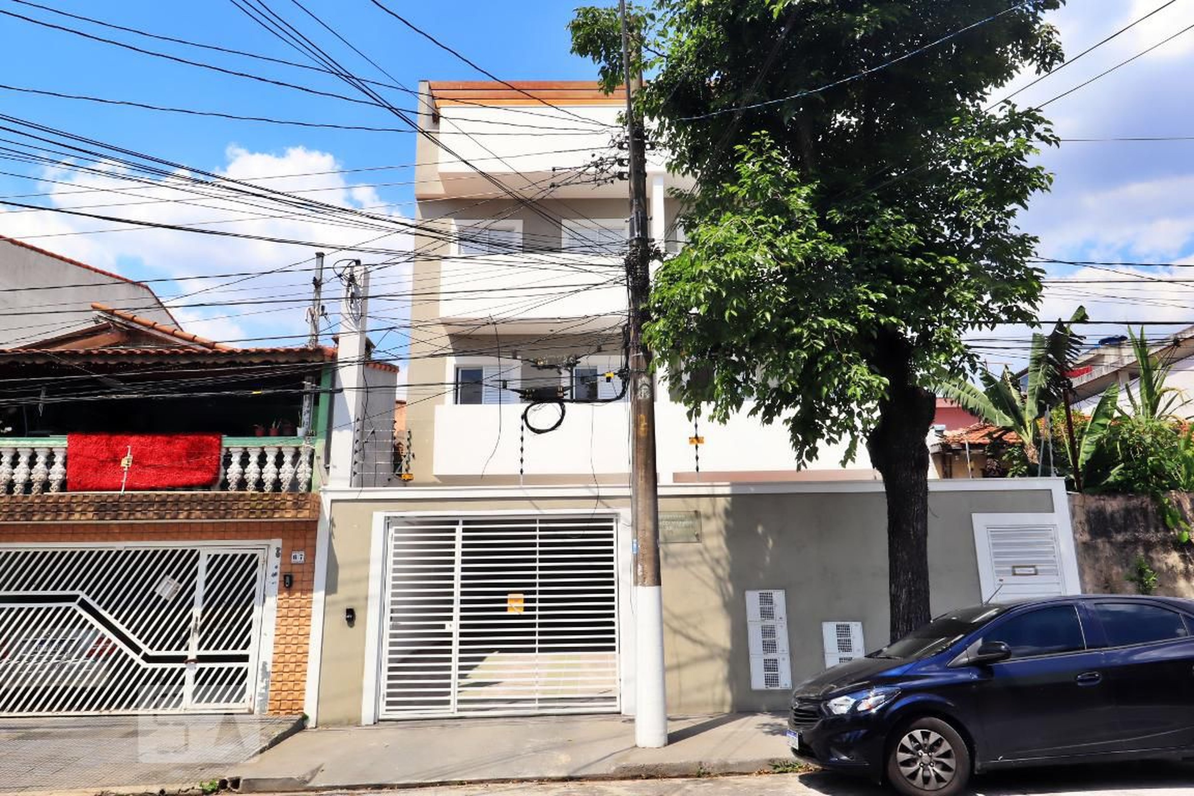 Fachada Edifício Petrucci Village XX