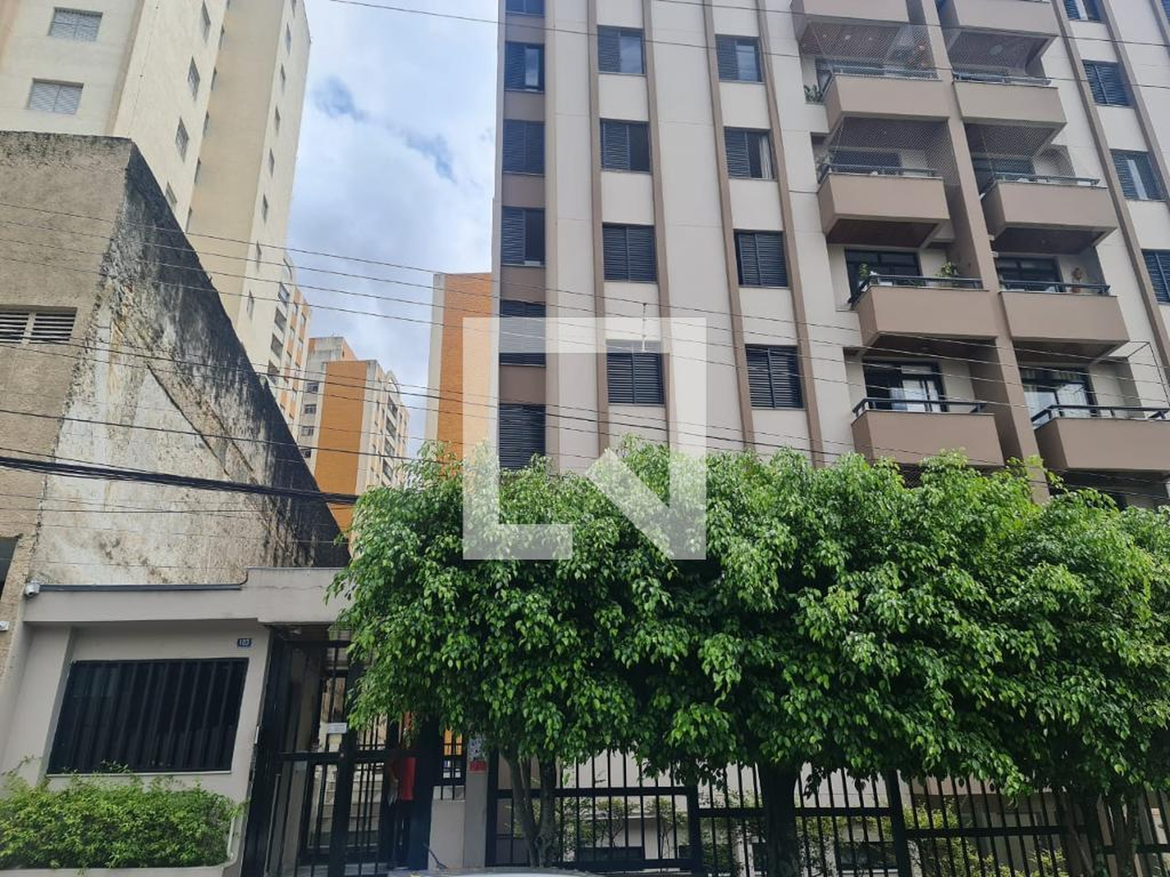 Fachada do Prédio Edifício Bela Emilia