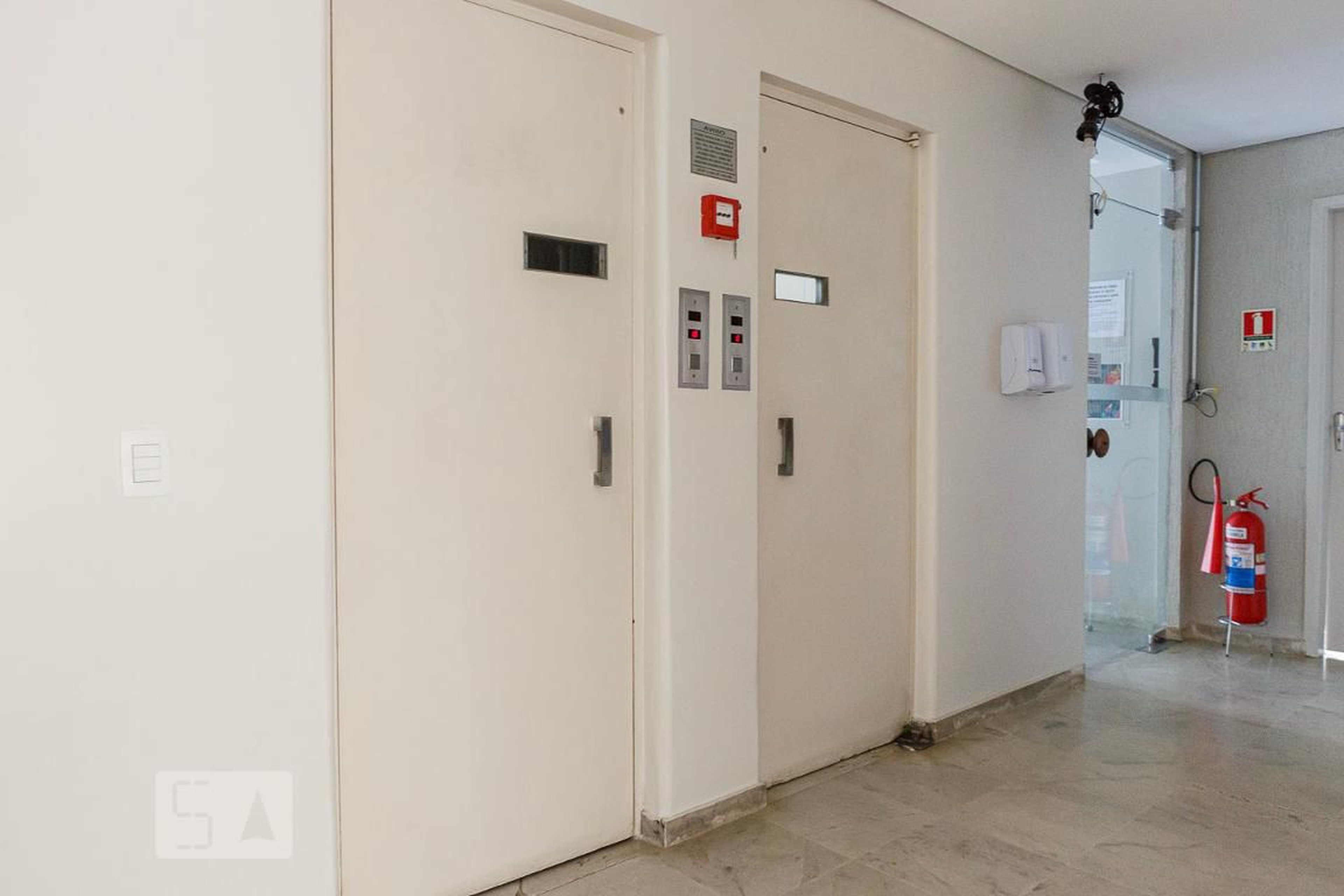 Elevador - Ilha bela