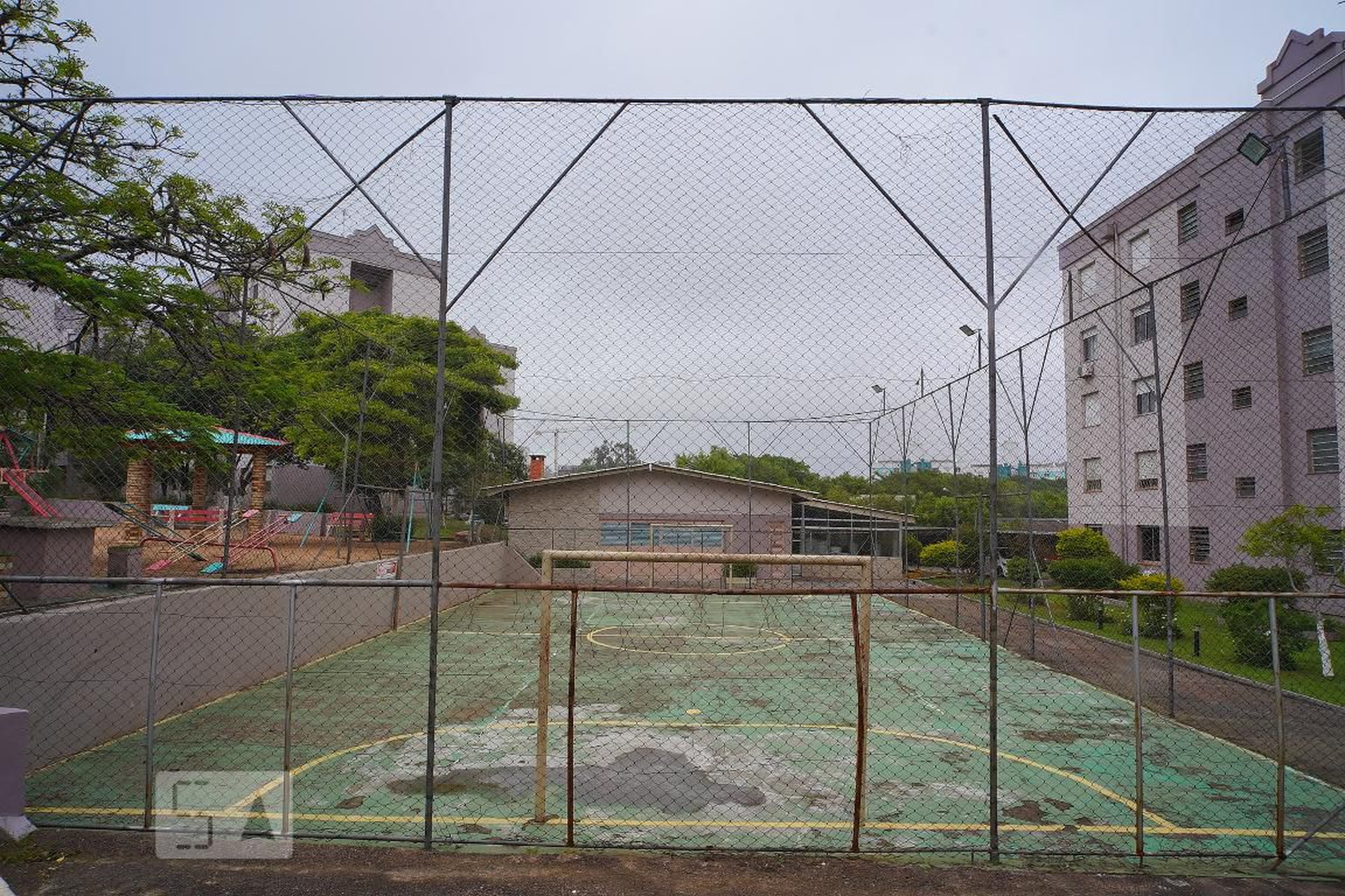 Quadra Esportiva Condomínio em Avenida Protásio Alves, 8450