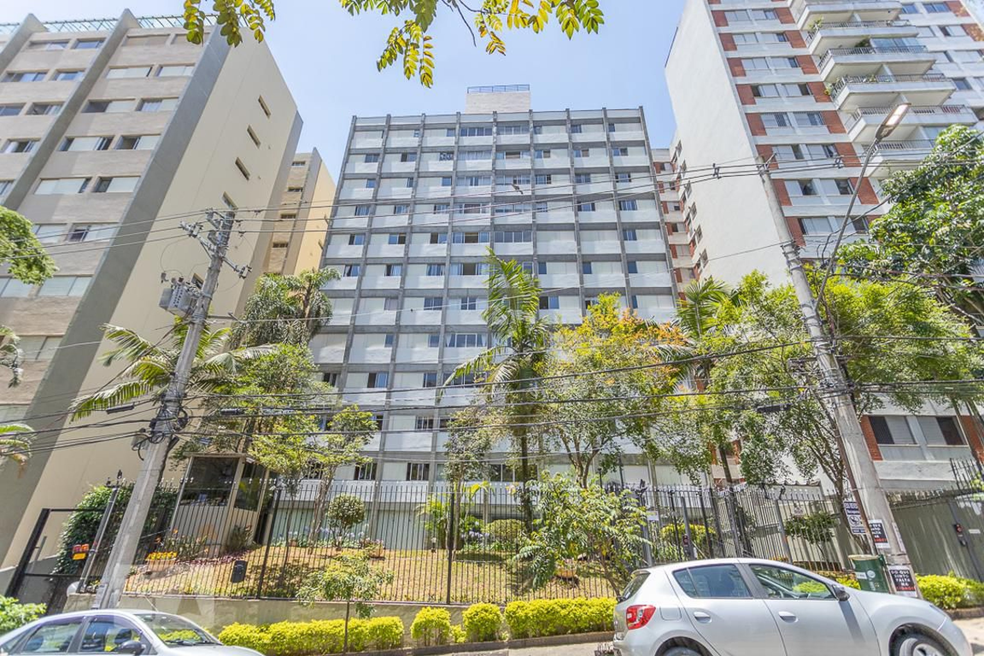 Fachada Condomínio Flavia Maria