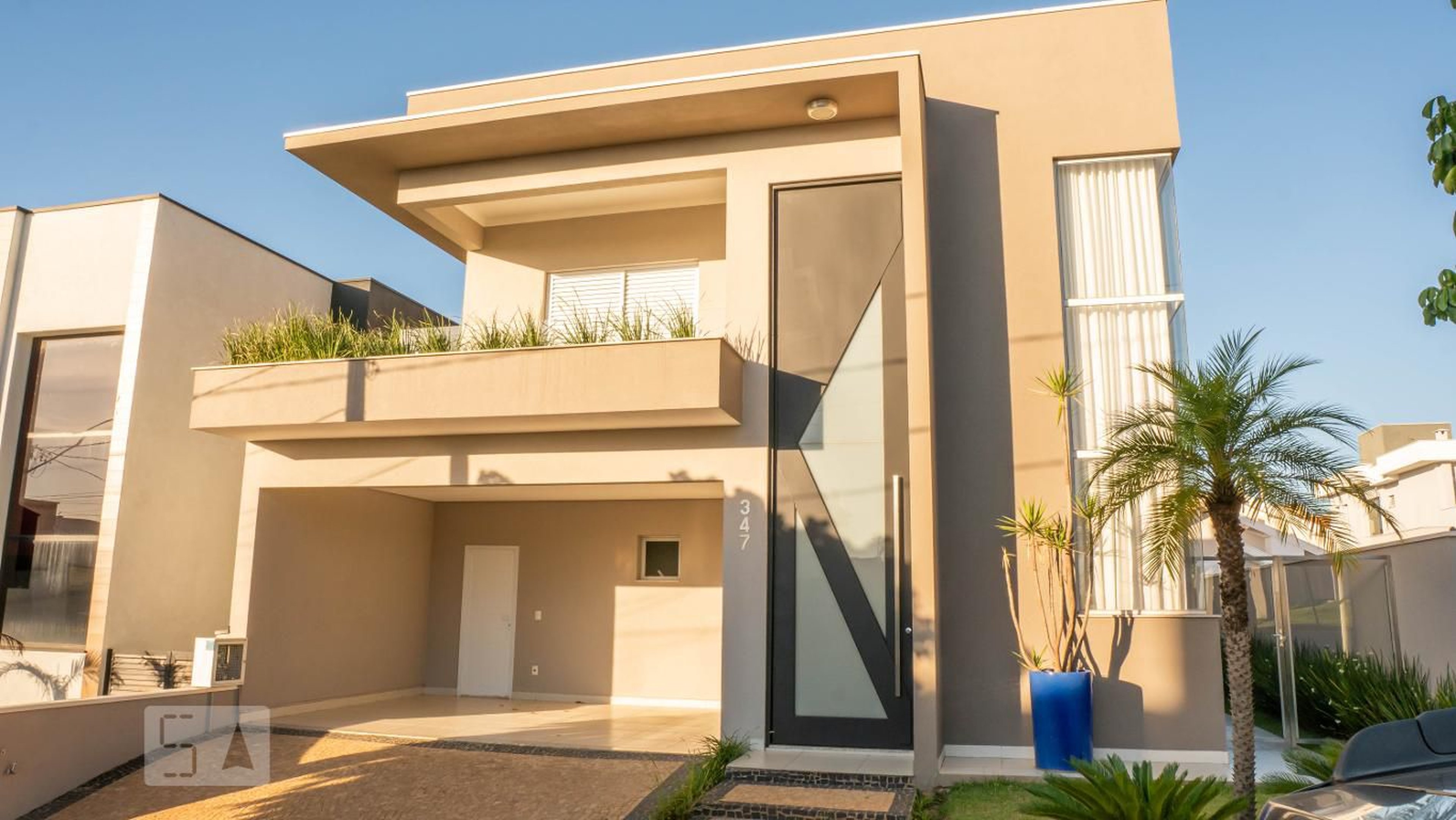 Fachada Condomínio em Rua Advogado Mário Batista de Campos, 347