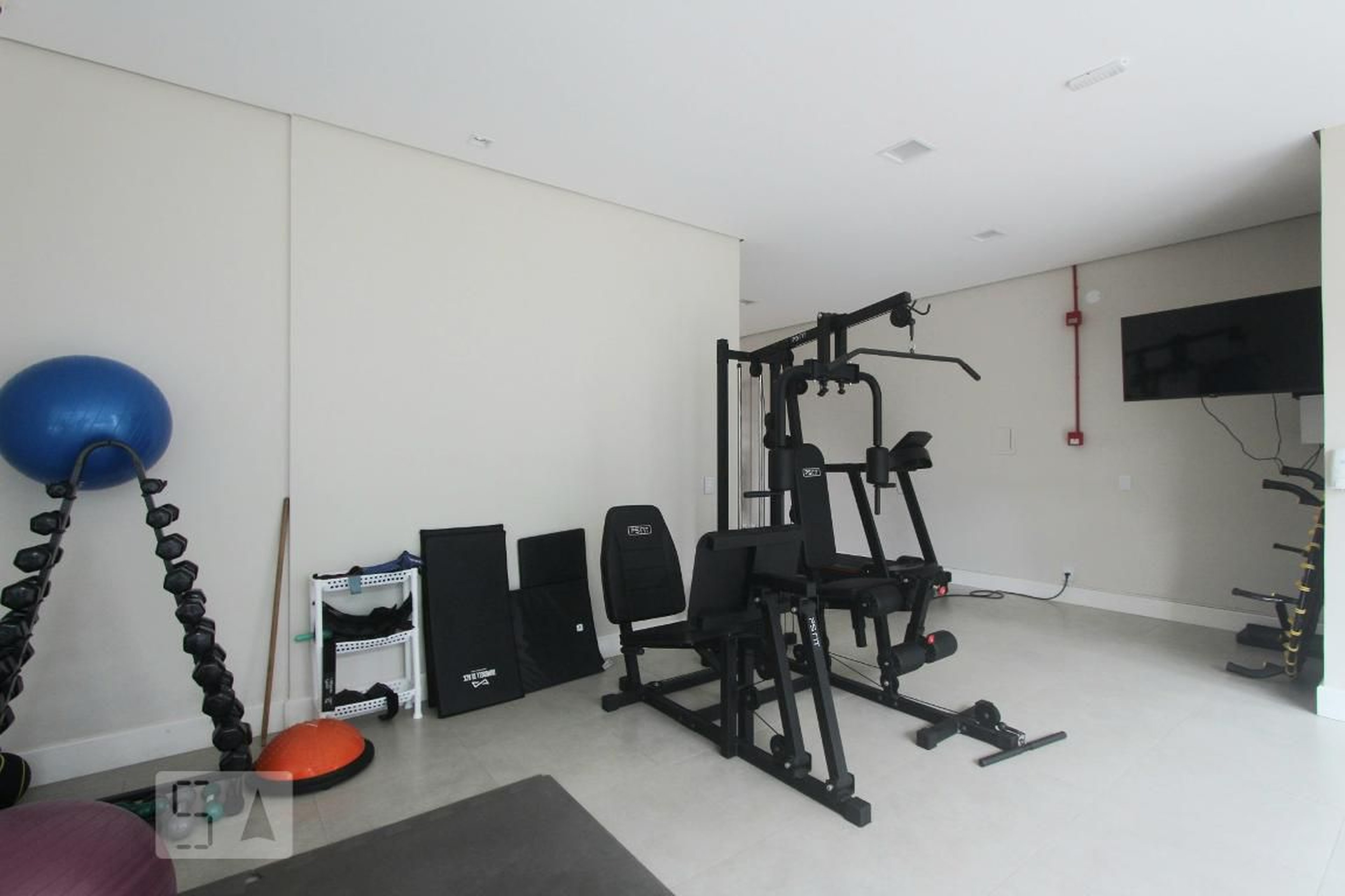 ACADEMIA - Edifício Itaipu