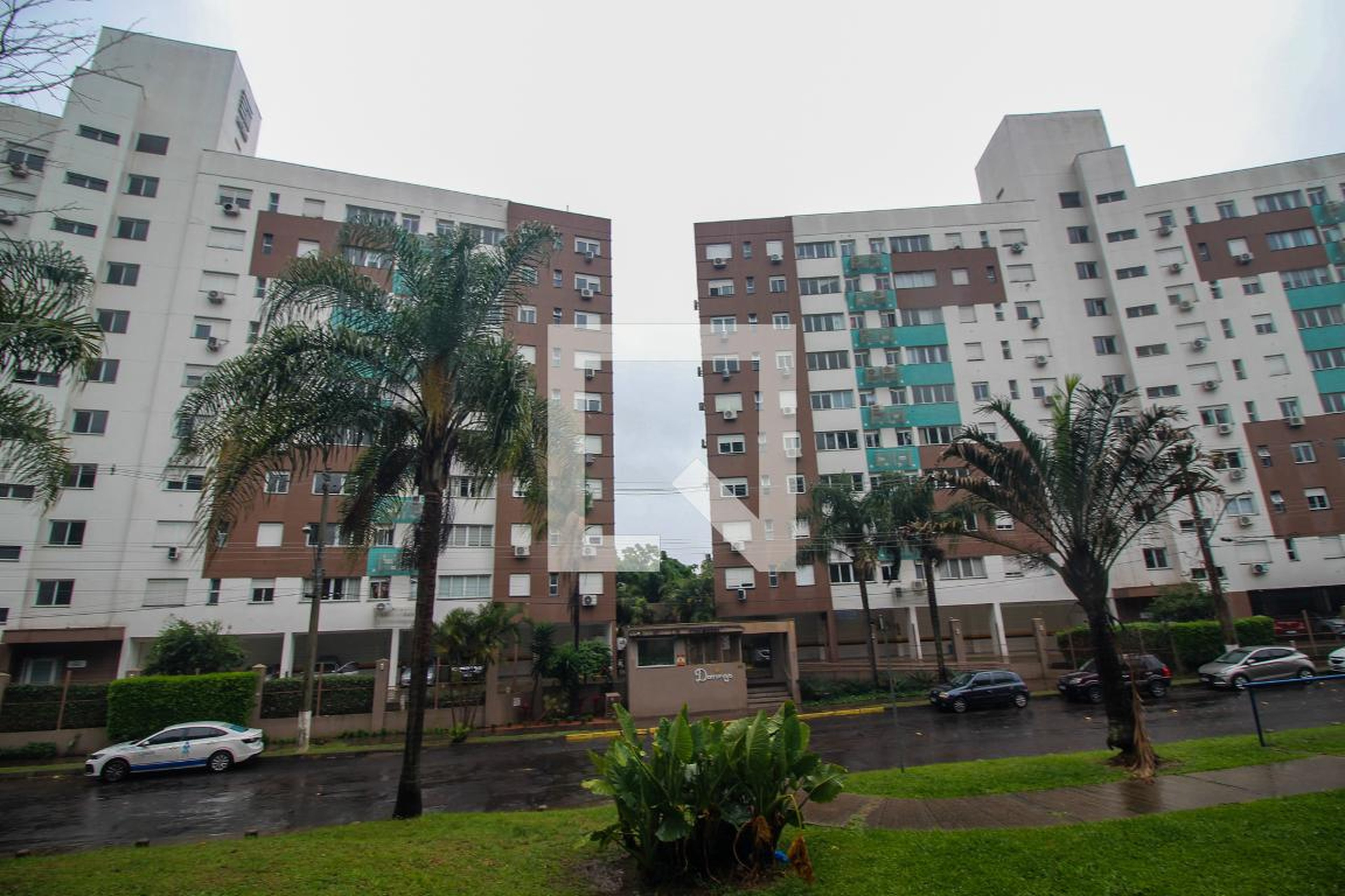 Fachada do condomínio Edifício Domingo