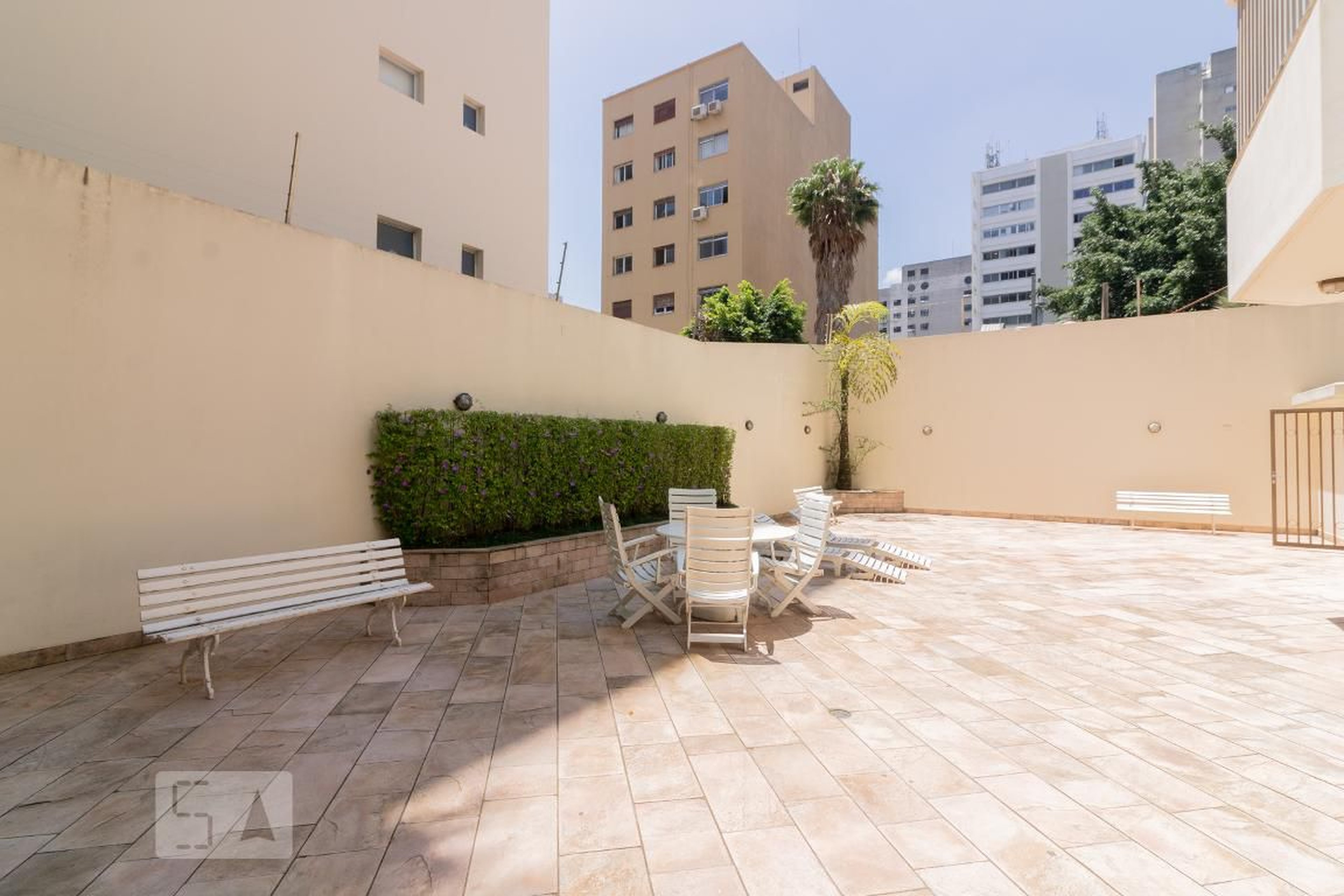 Área comum - Tour Saint Jacques