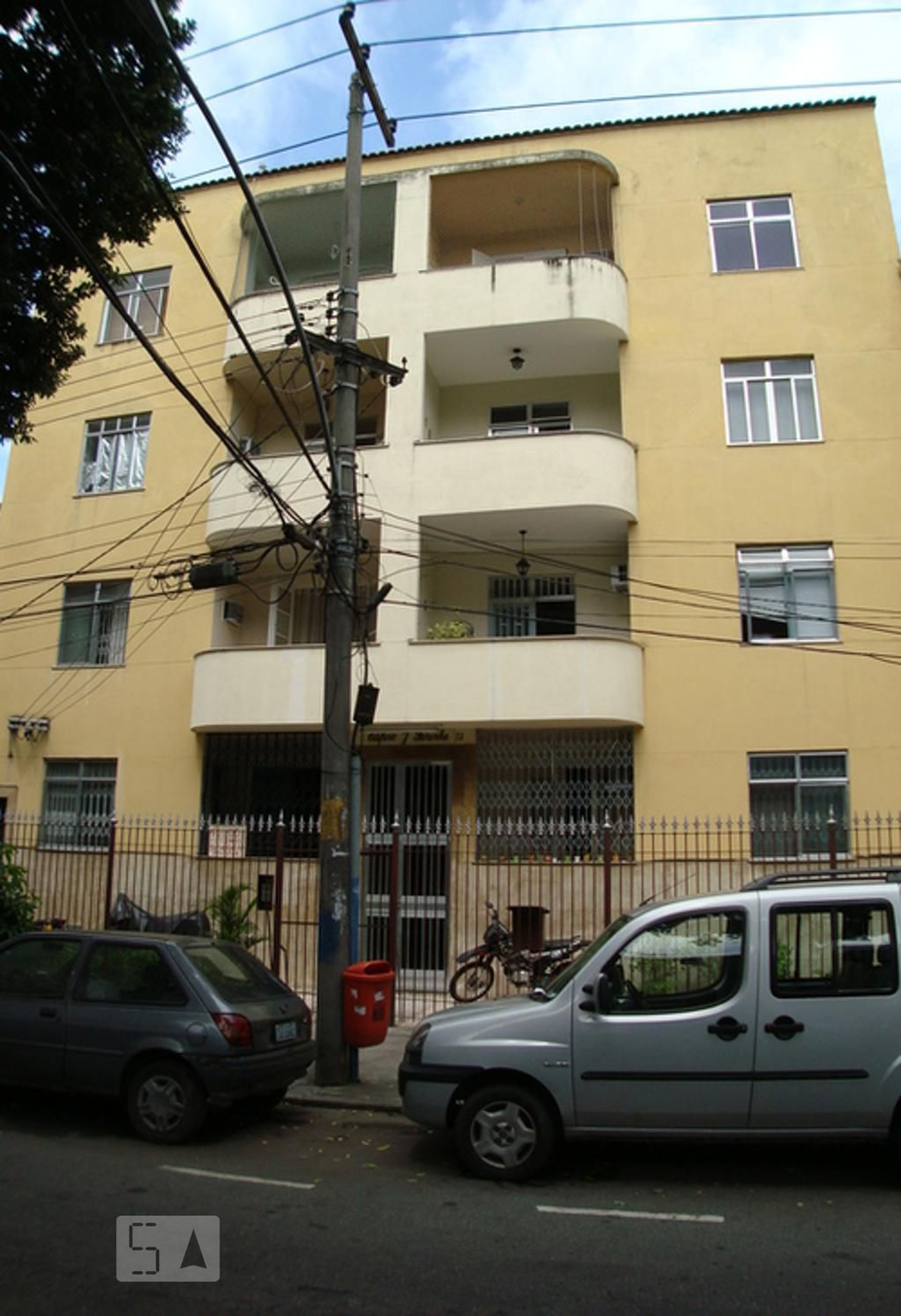 Fachada Edifício J. Farinha