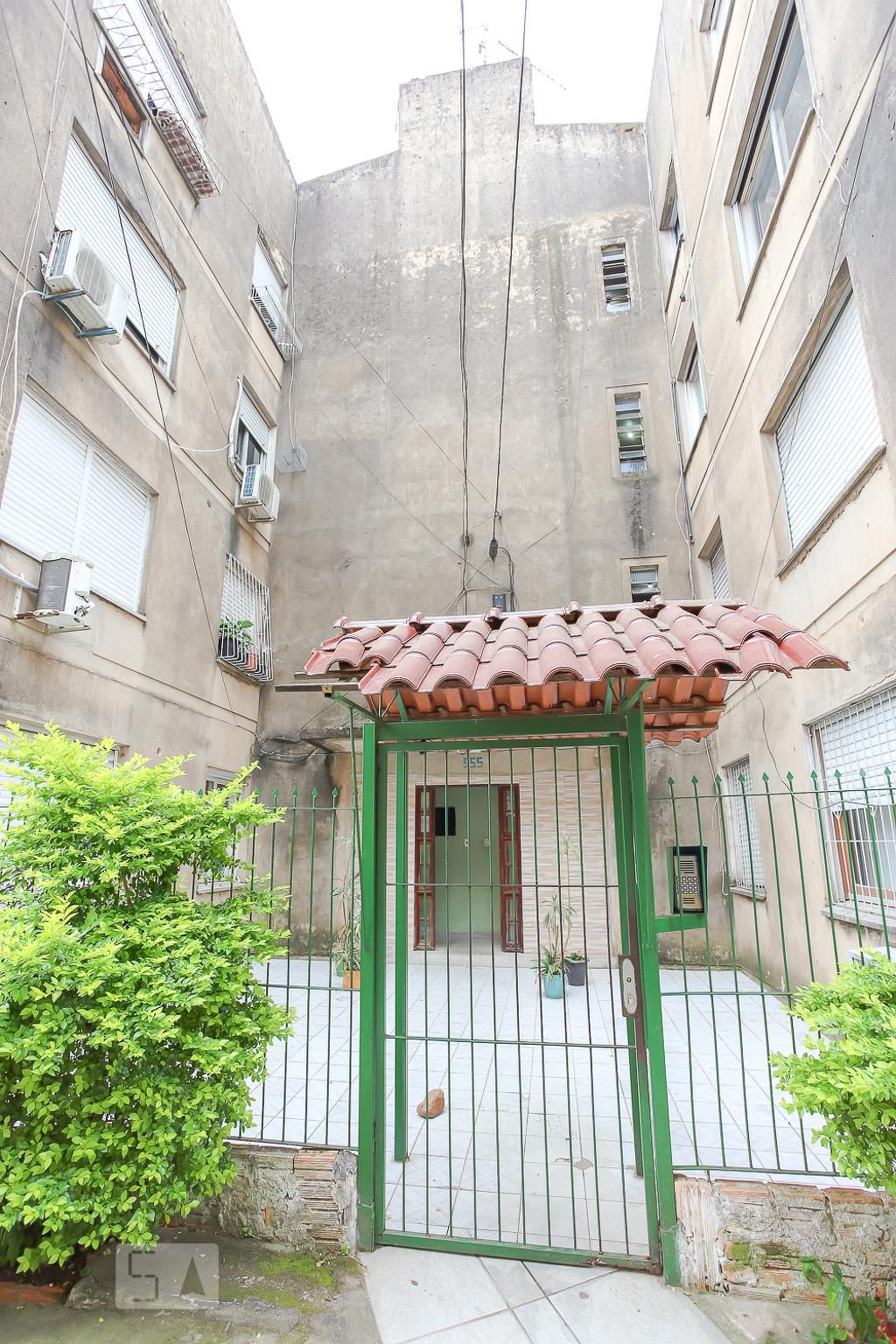 Fachada do Prédio Condomínio em Avenida Major Manoel José Monteiro, 555