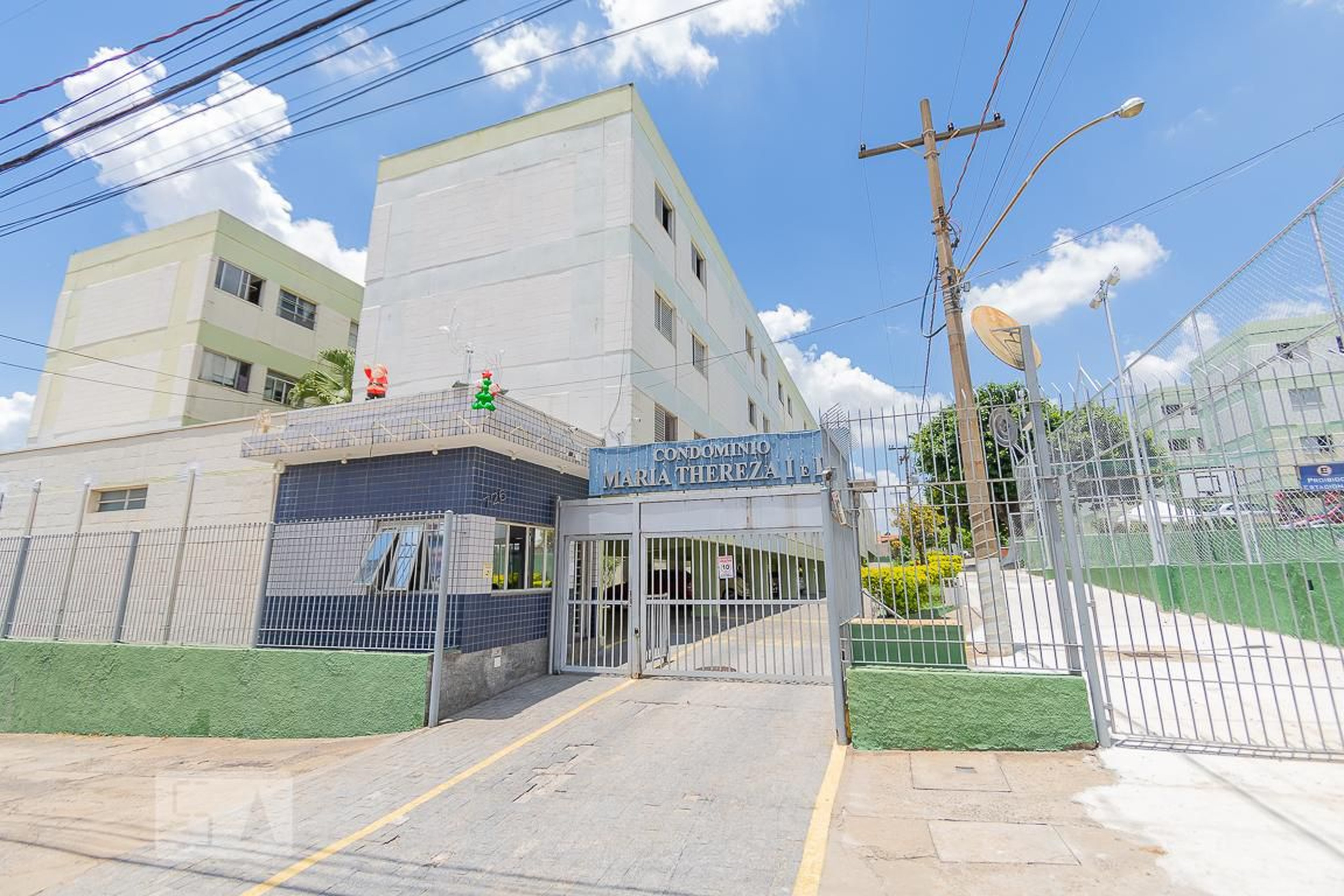 Fachada do Condomínio Condomínio em Rua Antônio Rodrigues Moreira Neto, 661