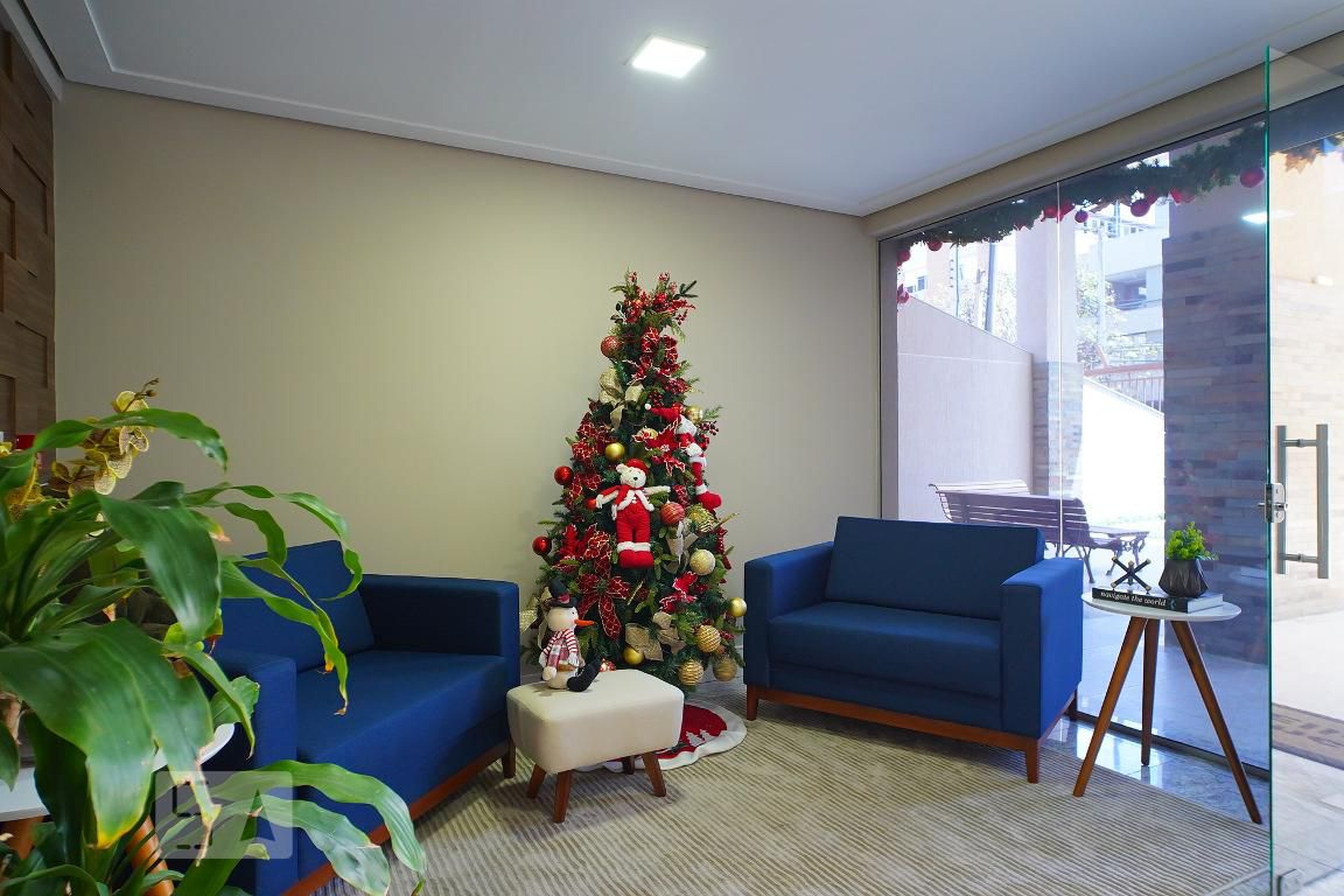 Hall - Saint Elisée