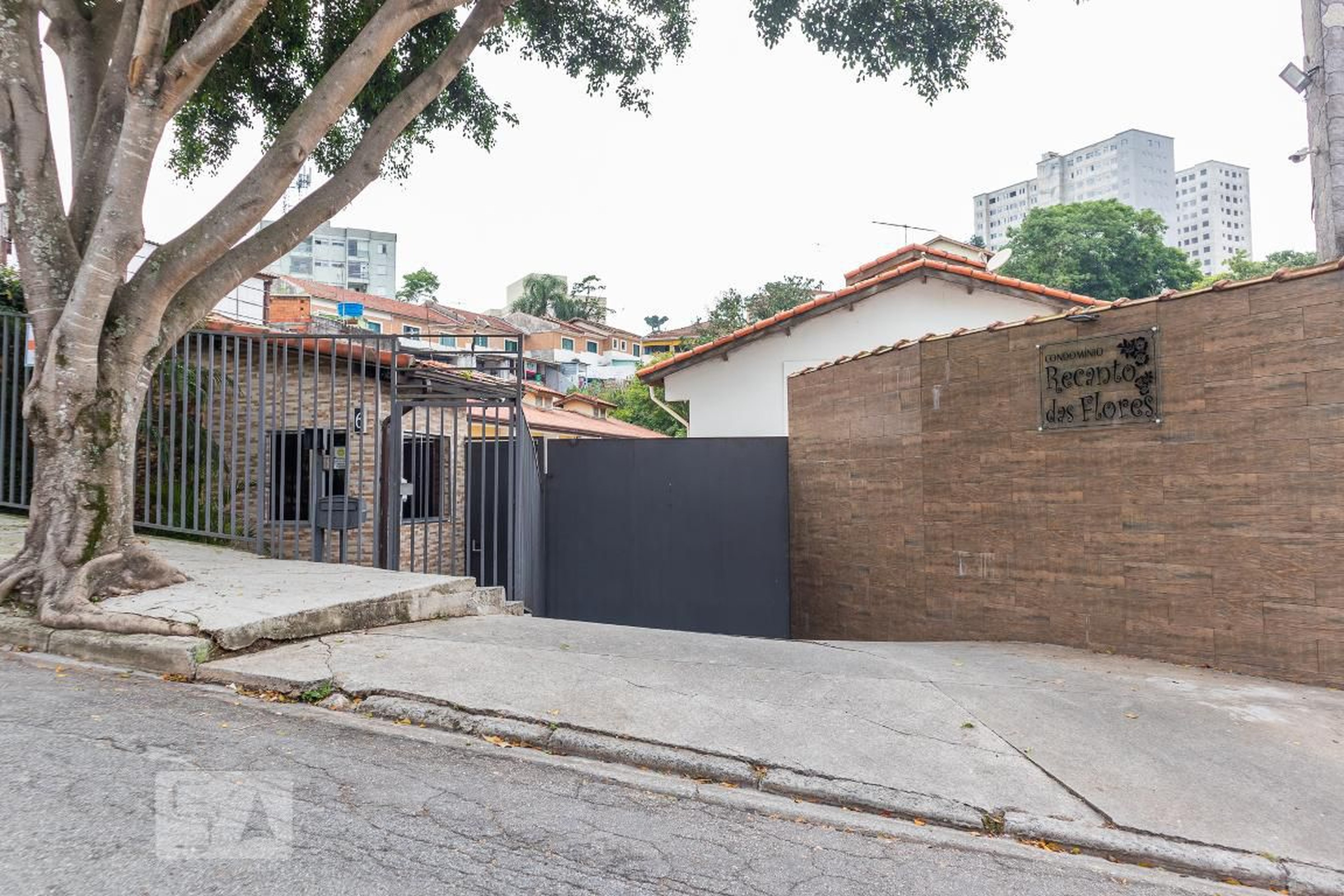 Fachada Condomínio Recanto das Flores