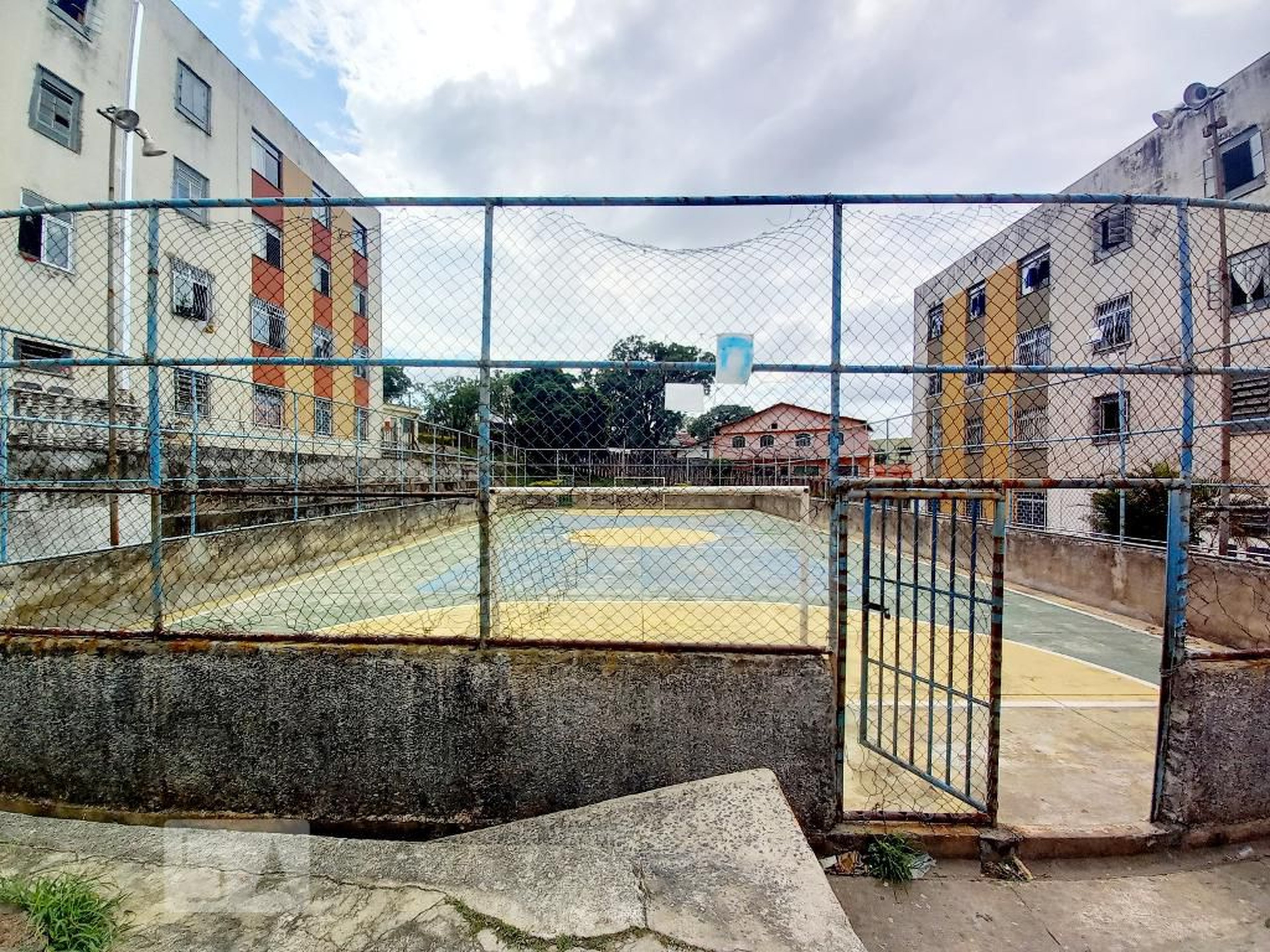 Quadra Esportiva - conjunto habitacional Santa Monica