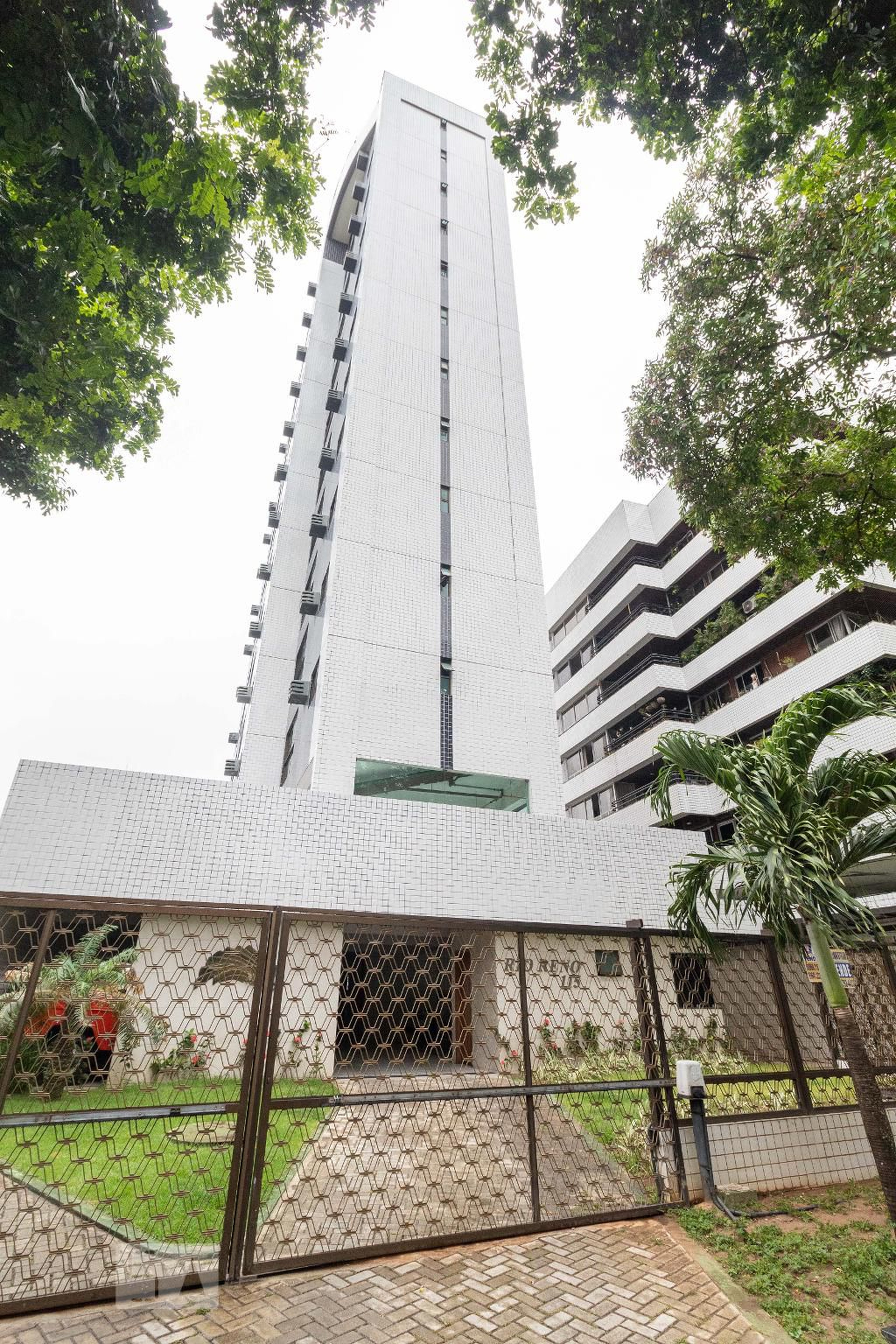 Fachada Condomínio Studio Rio Reno